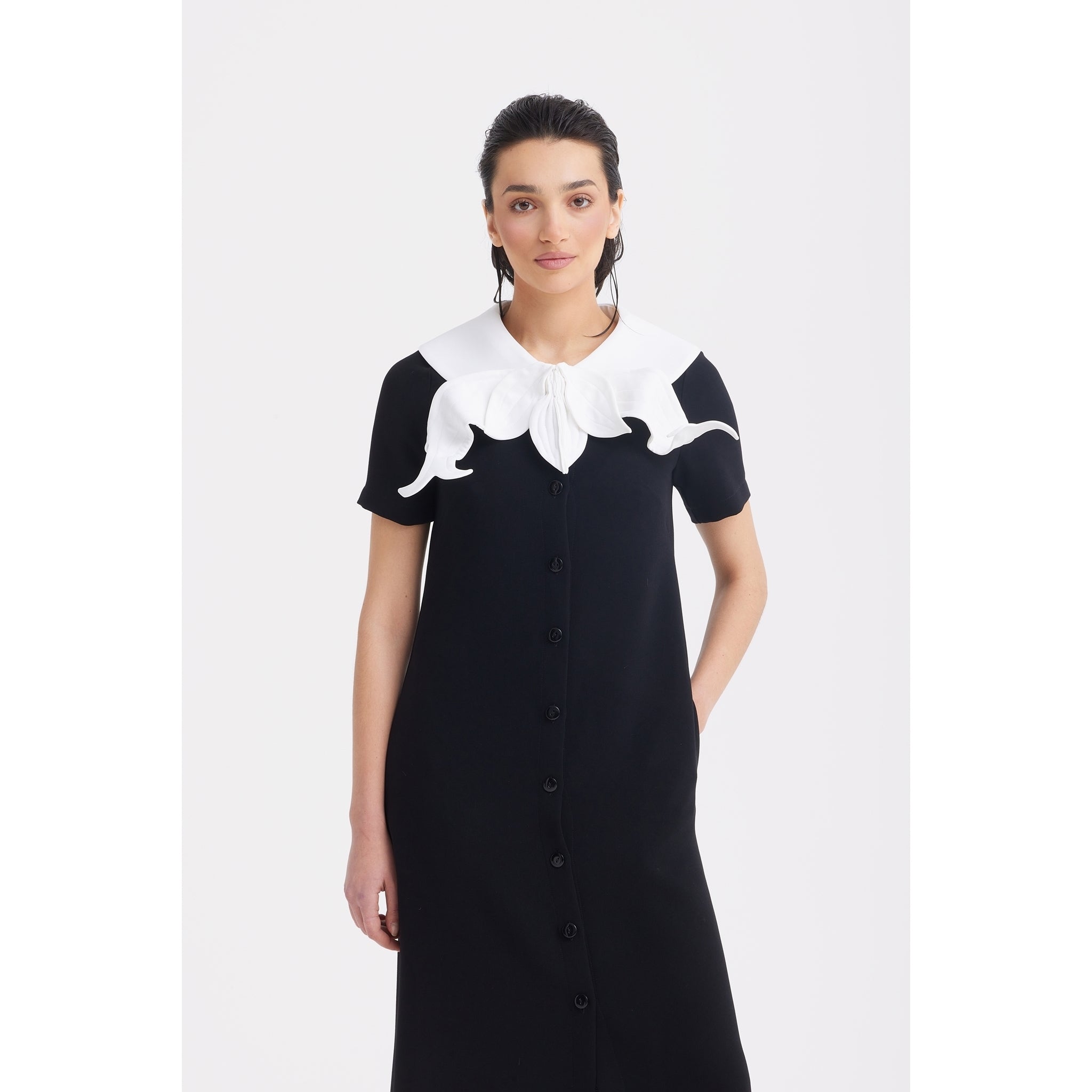 Straight Midi Shirt Dress With Adjustable Collar – Black