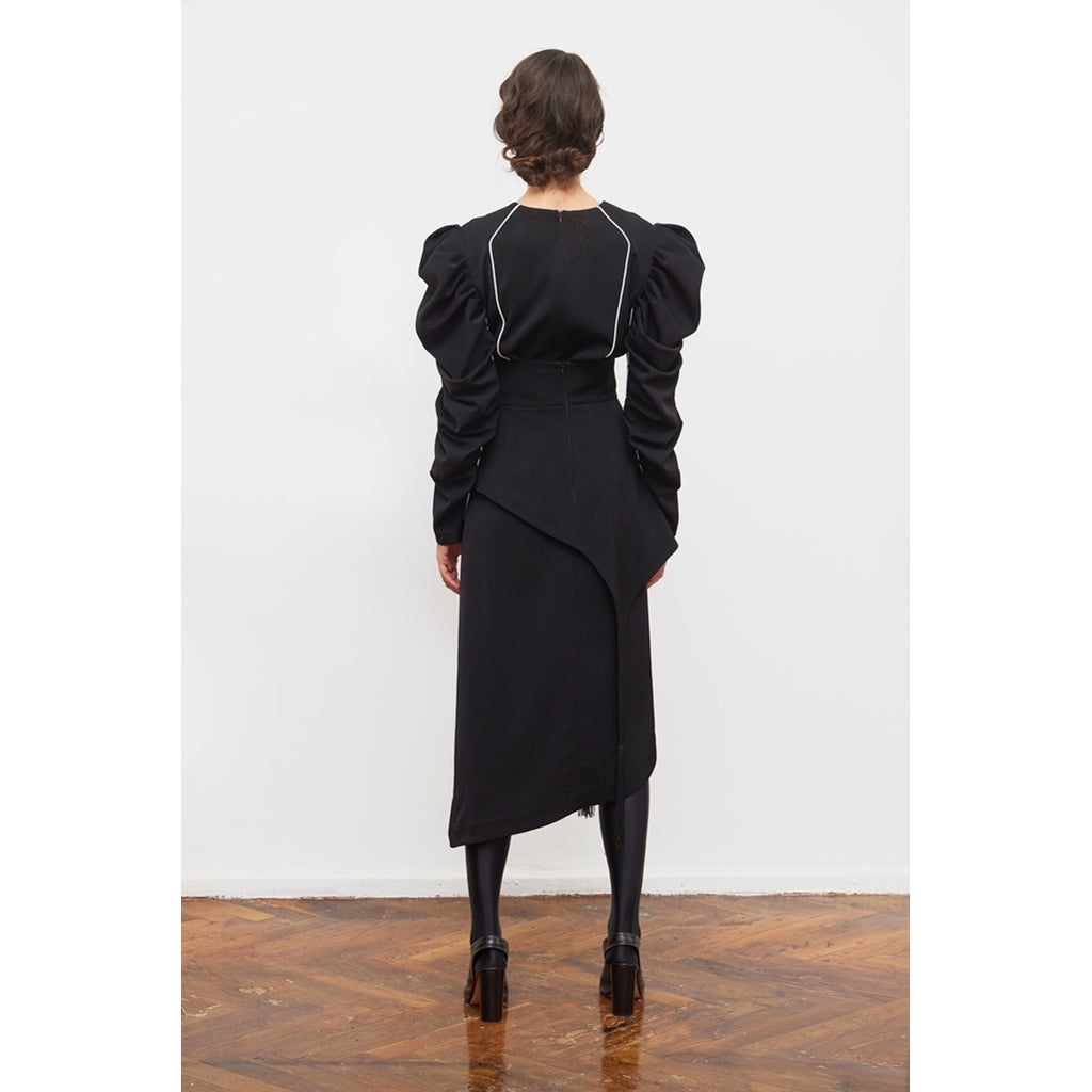 Black Top With Voluminous Sleeves | Black