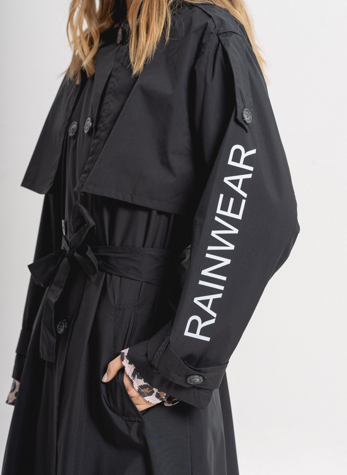 SECO - Bronx Trench Coat | Black, buy at DOORS NYC