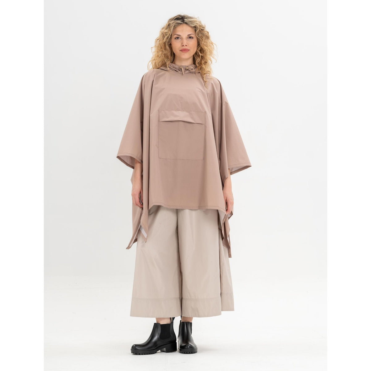 Beige Cape Dubai