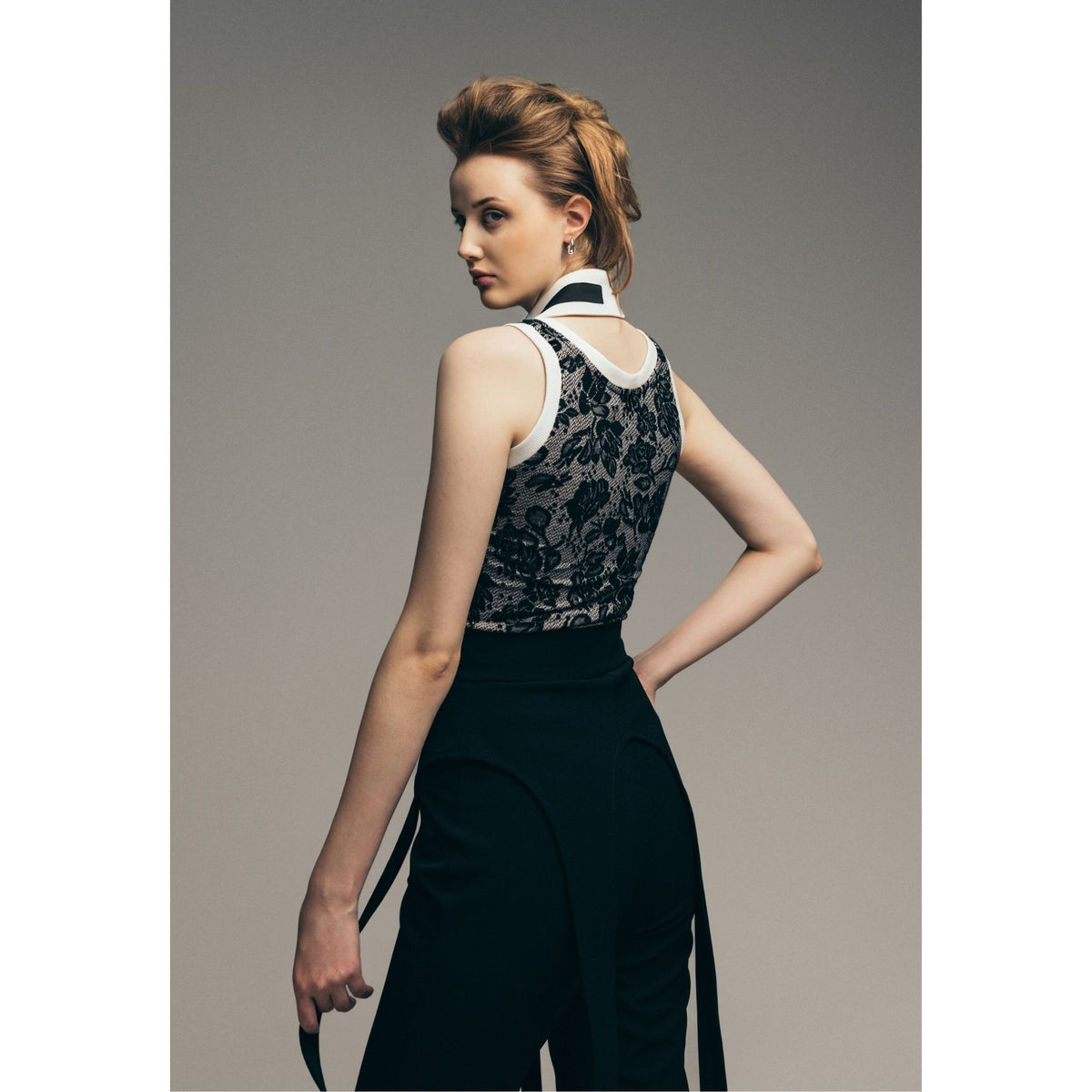 Detachable Shirt Collar With Sculptural Tie | White