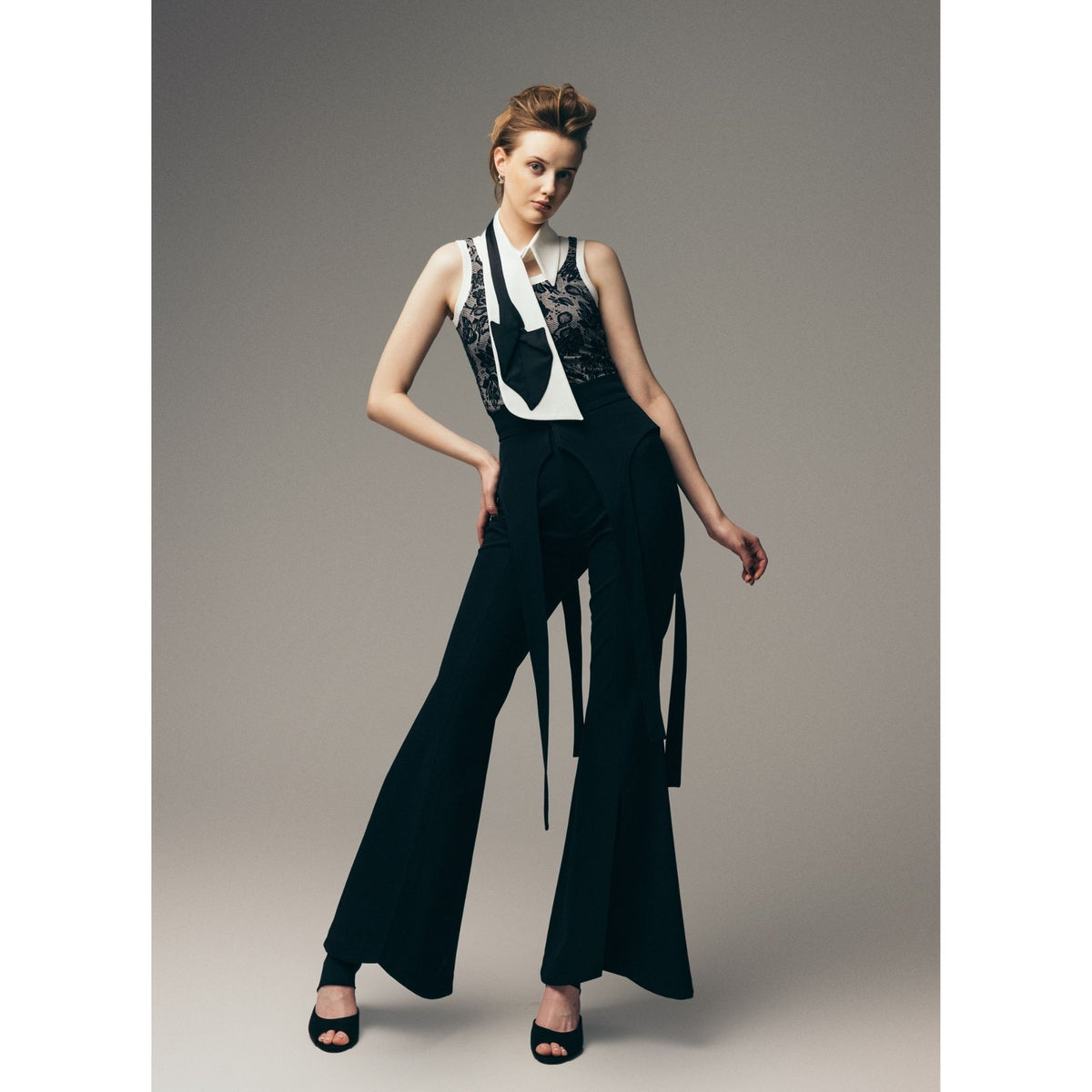 Detachable Shirt Collar With Sculptural Tie | White