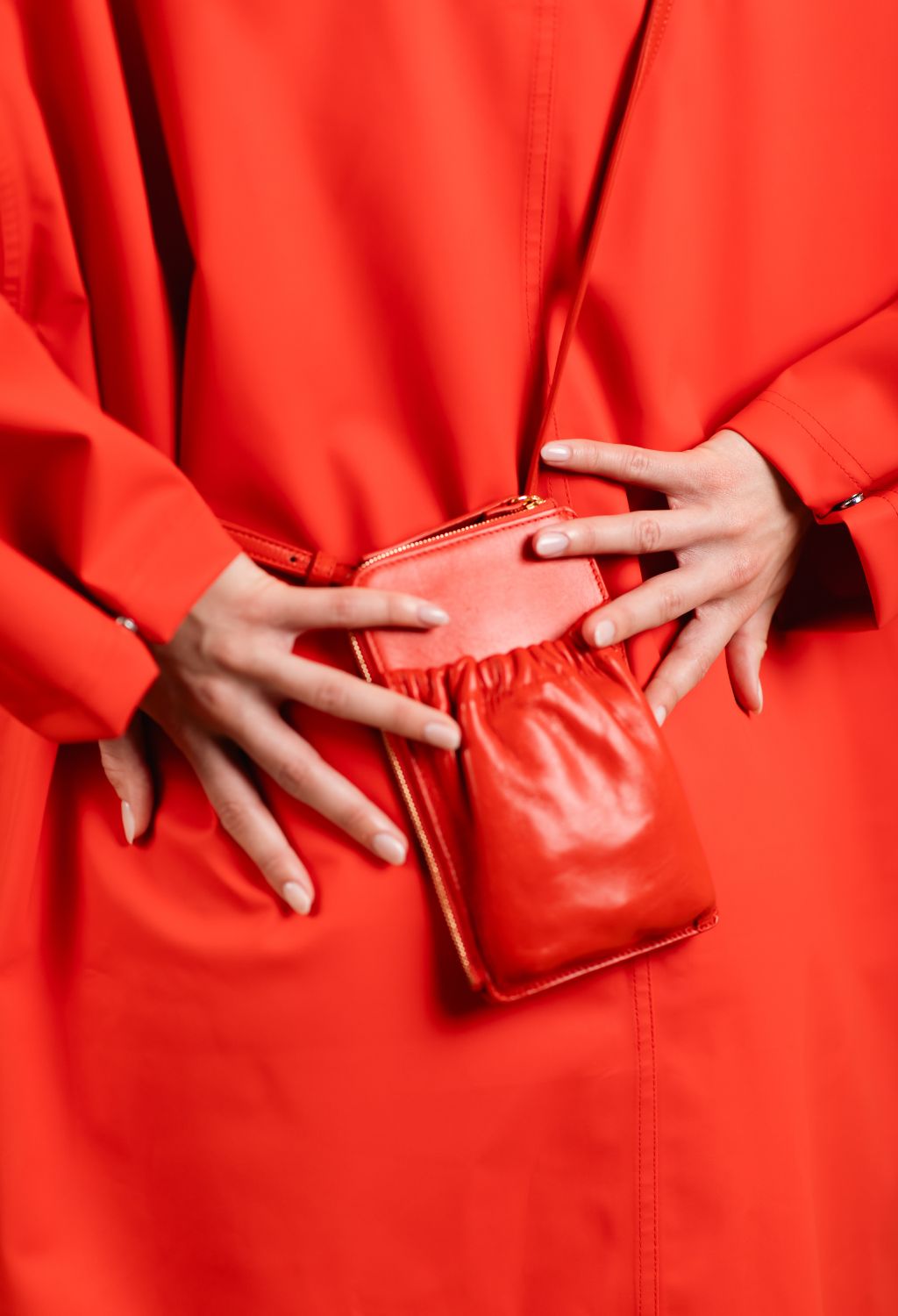 SCLARANDIS - Phone Crossbody Bag | Red, buy at DOORS NYC