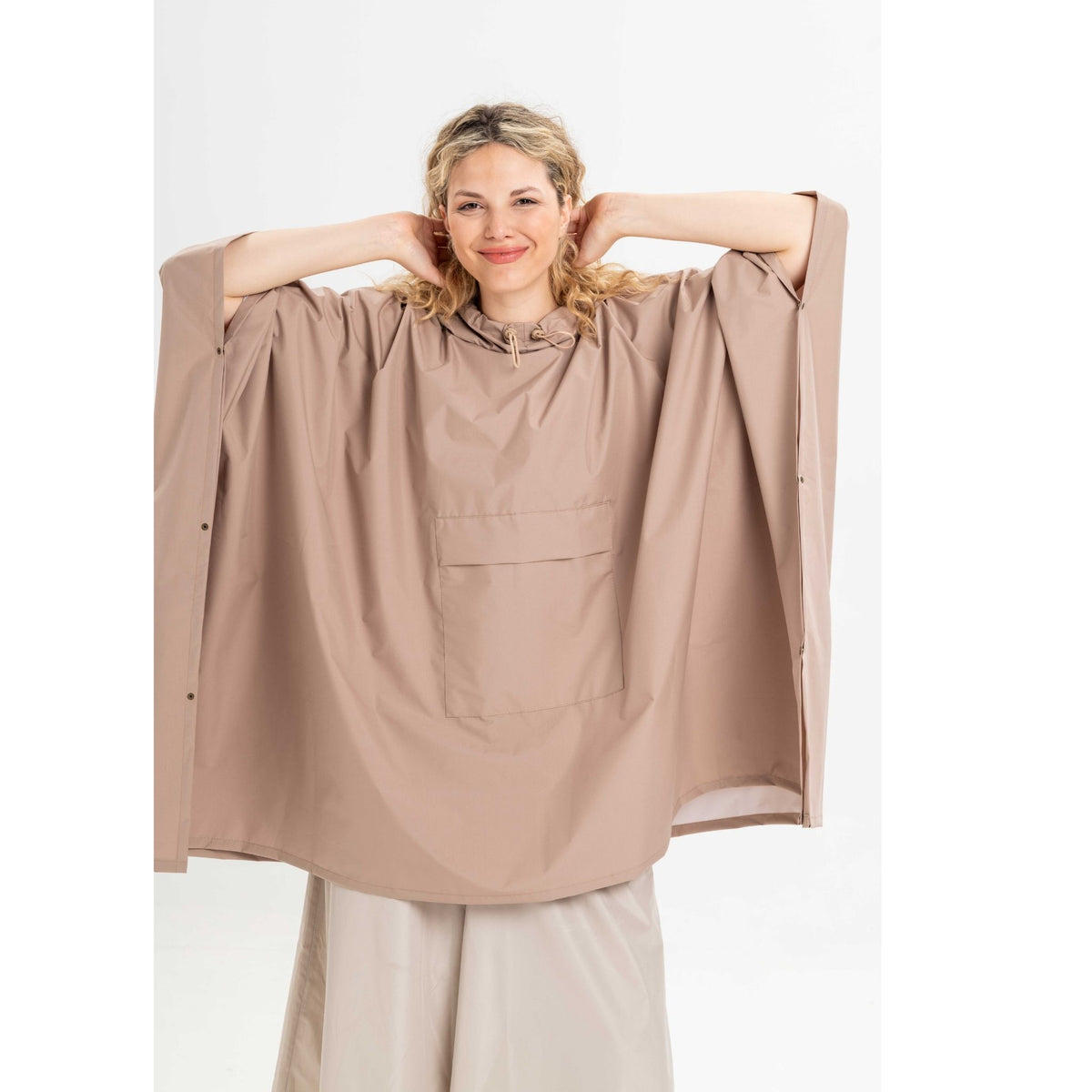 Beige Cape Dubai