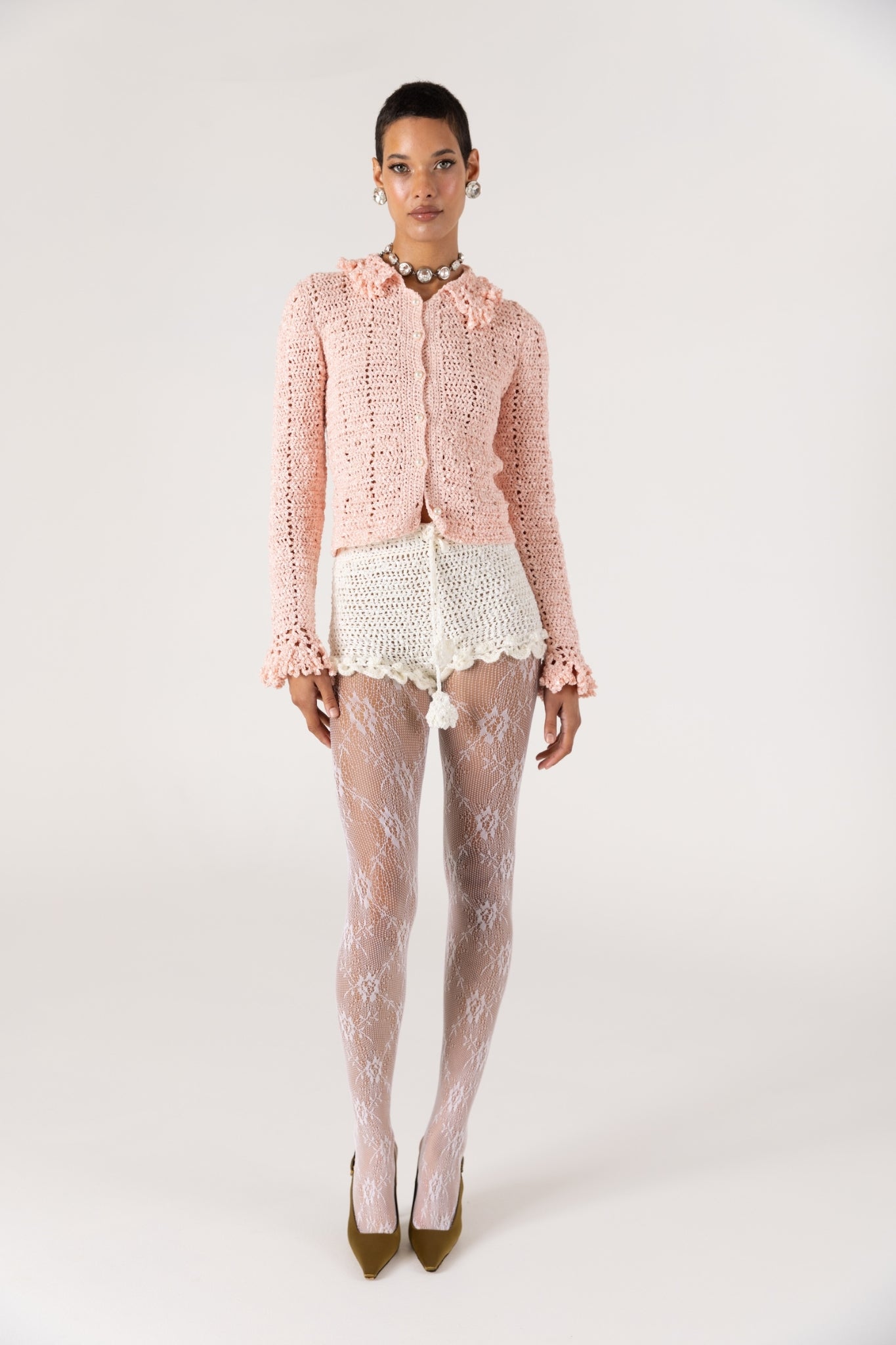 ANDREEVA - Chrysanthemum Handmade Crochet Shorts | White