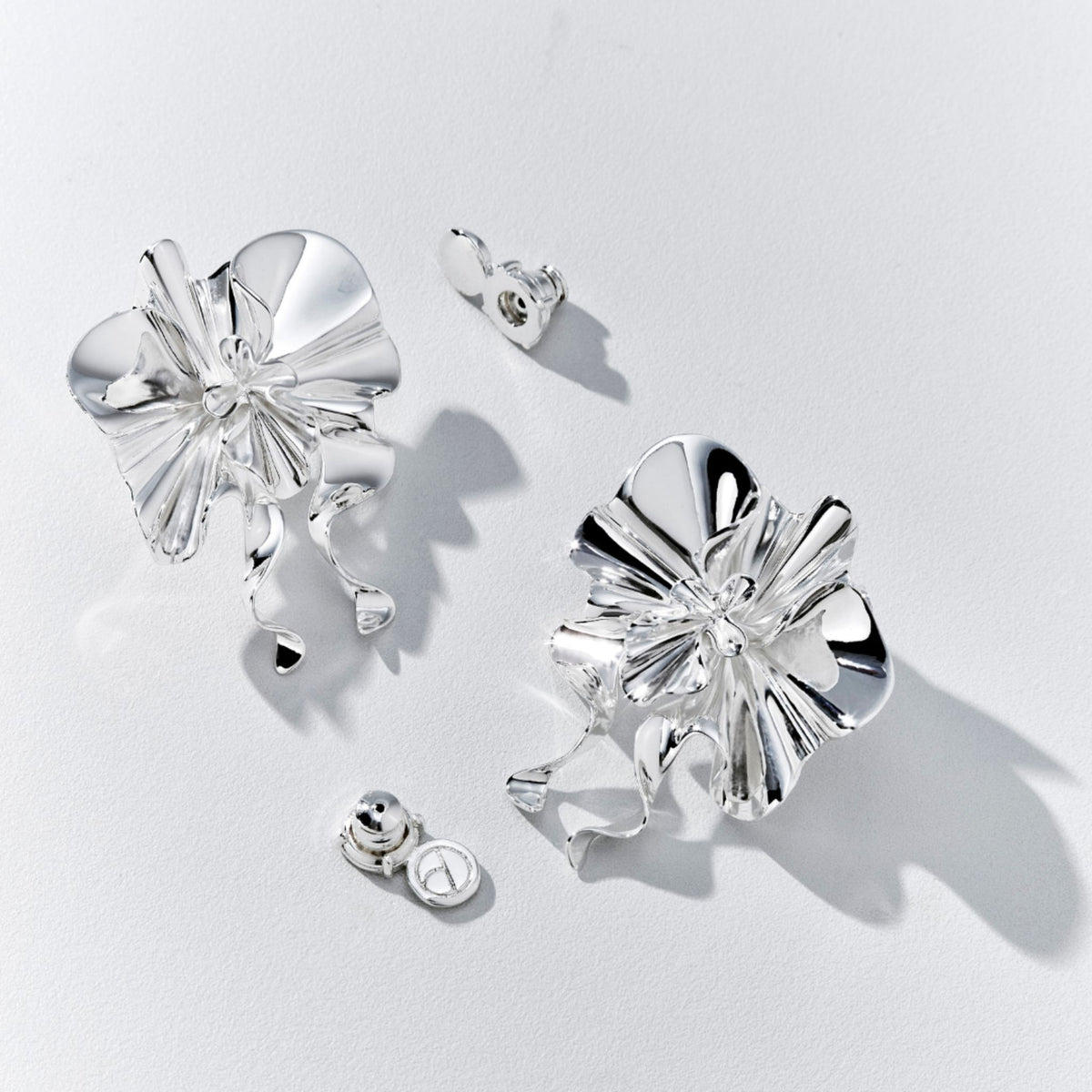 Silver Thatyana Earring - Drop Babado Collection