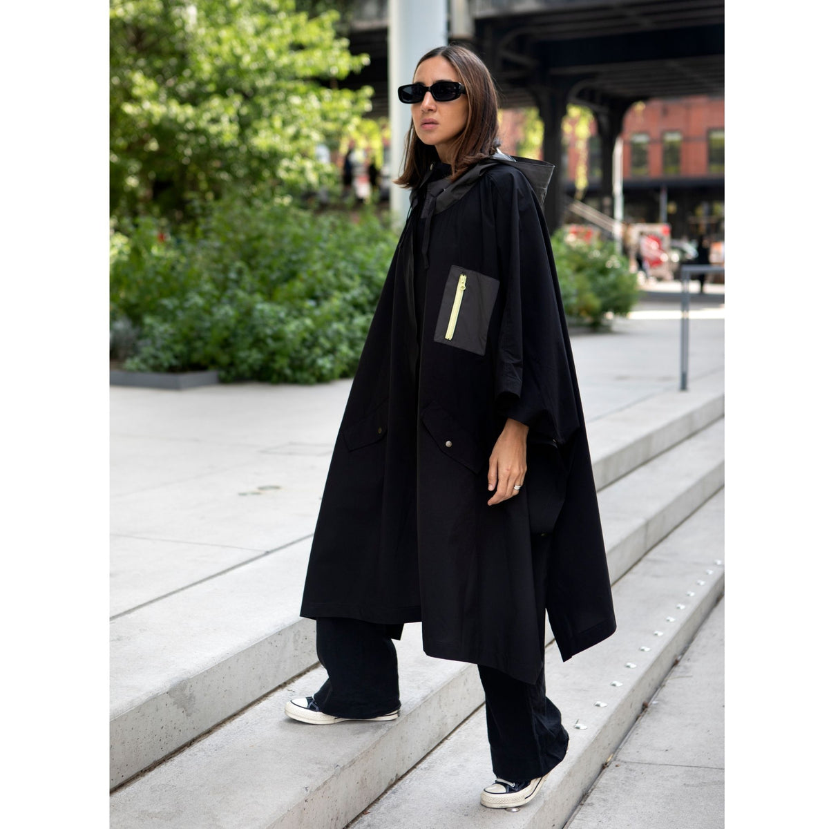 Black Parka Lupe