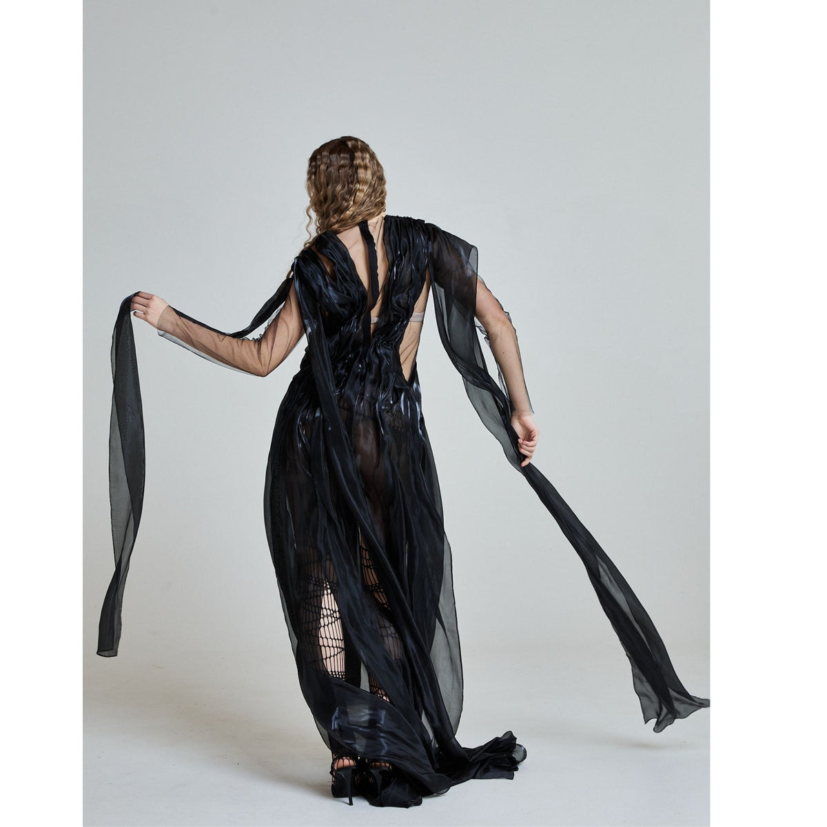 Black Abyss Veil Gown