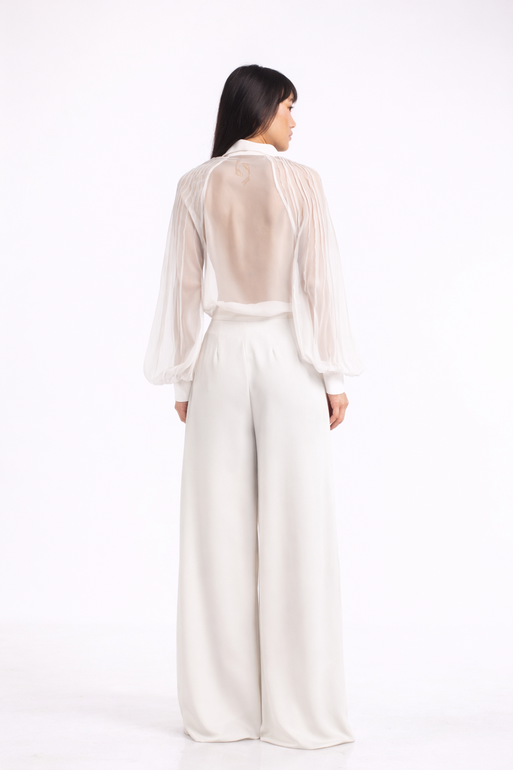 ELSA NILAJ - Embroidered Rose Shirt  | White, buy at DOORS NYC