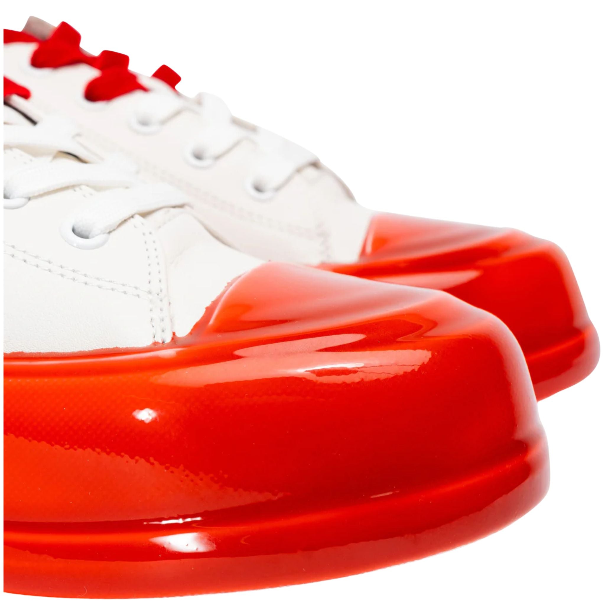 Dips Sneakers | White