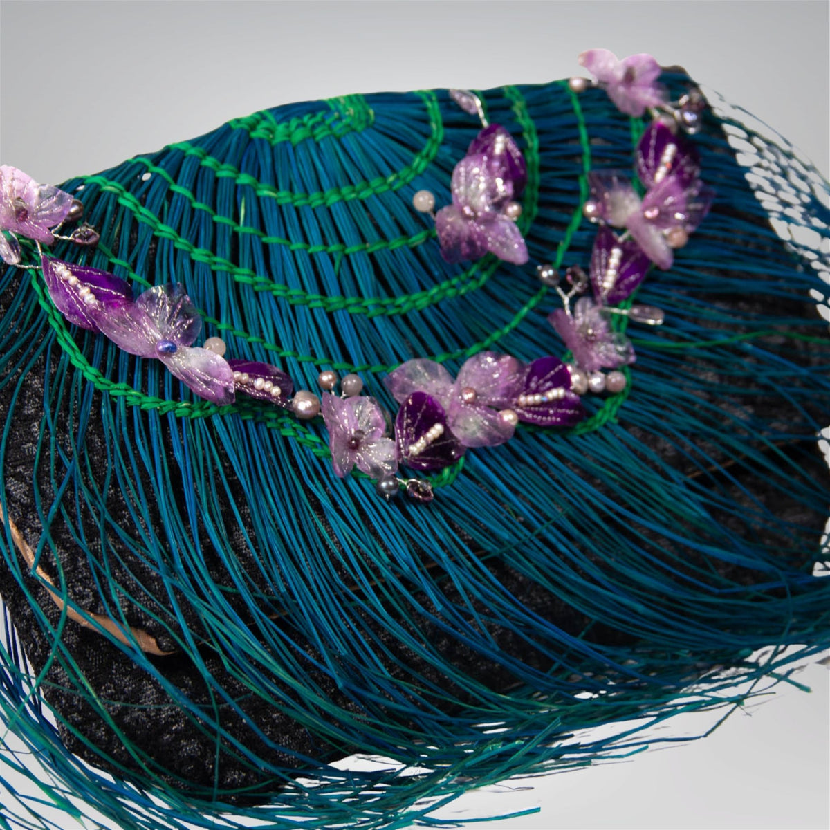 Clutch bag collab between Alma Dos Mares and Viviendo handmade.