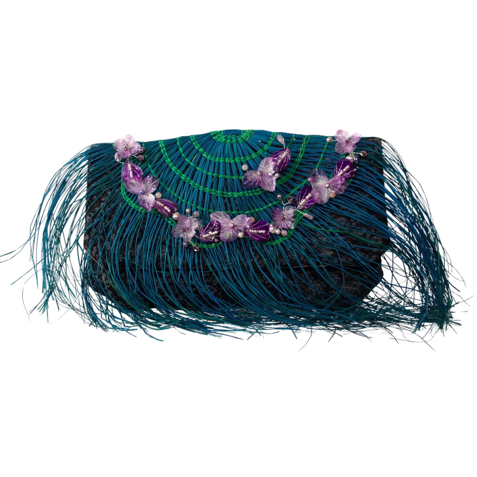 Clutch bag collab between Alma Dos Mares and Viviendo handmade.