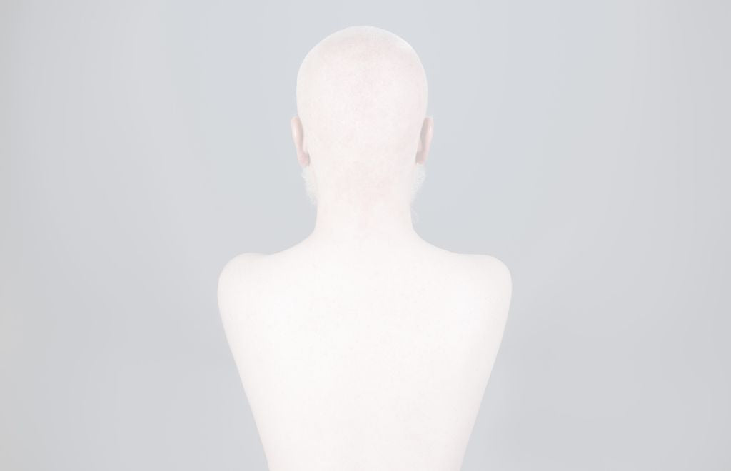 ALEJANDRA QUINTERO-Overexposed Vol.3 LOTE 10 | Photography, buy at DOORS NYC