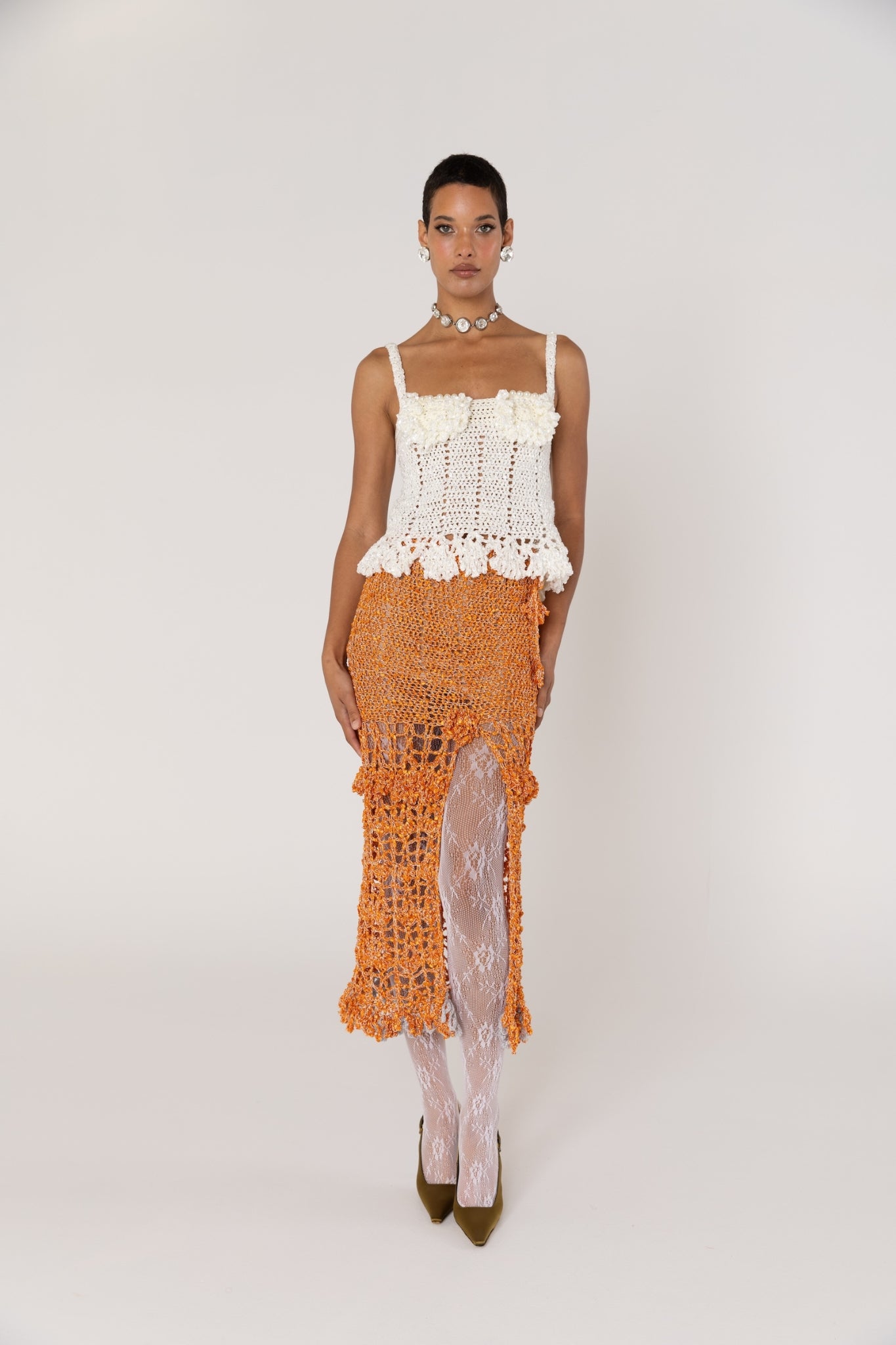 ANDREEVA - Chrysanthemum Handmade Crochet Top | White