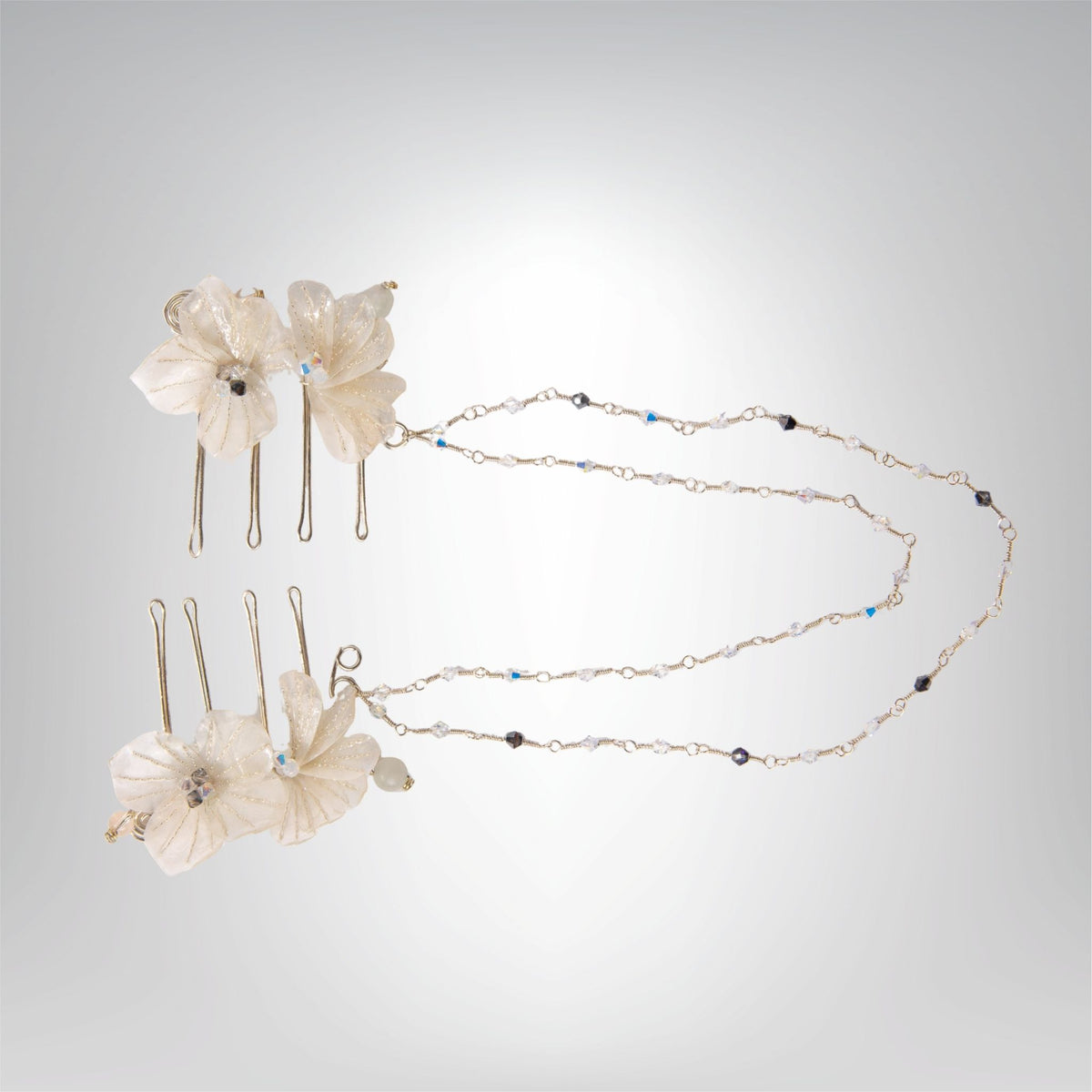 Gardenia rain tiara designed by Alma Dos Mares