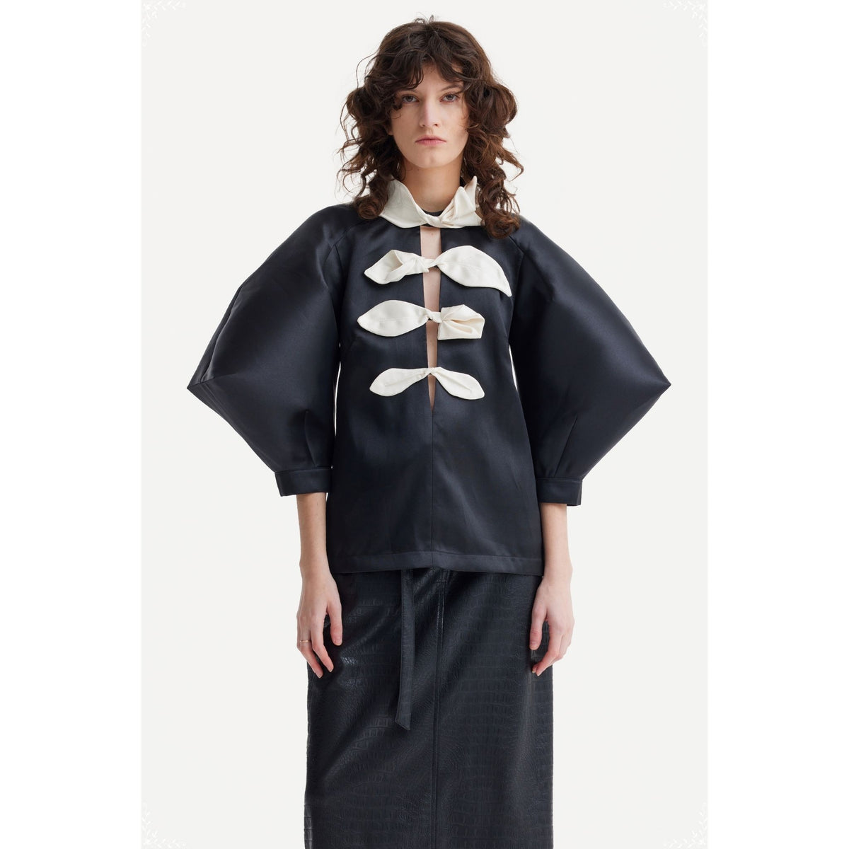 Croc-Effect Faux Leather Straight Long Skirt With Belt | Black