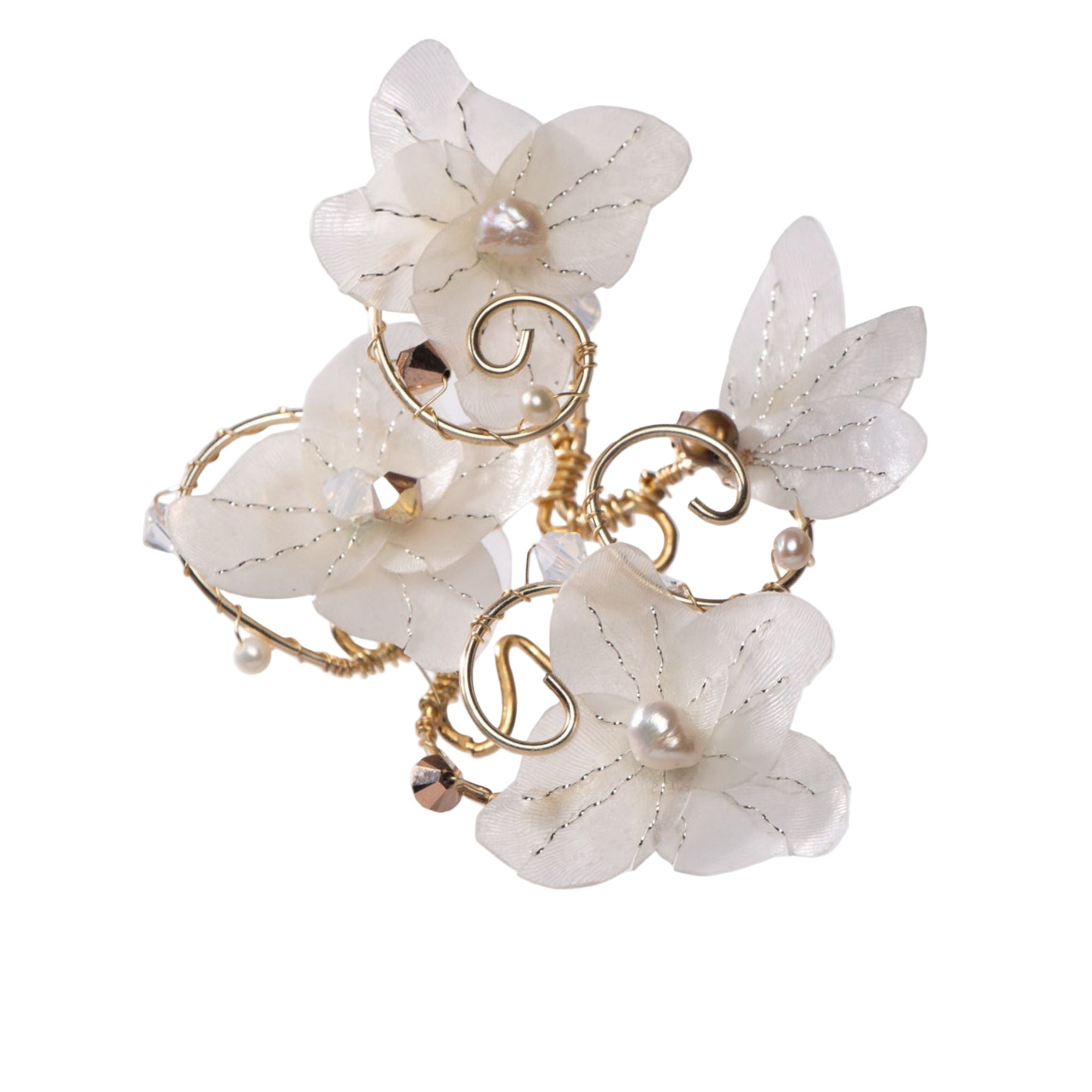 Pollera alegoria necklace designed by Alma Dos Mares