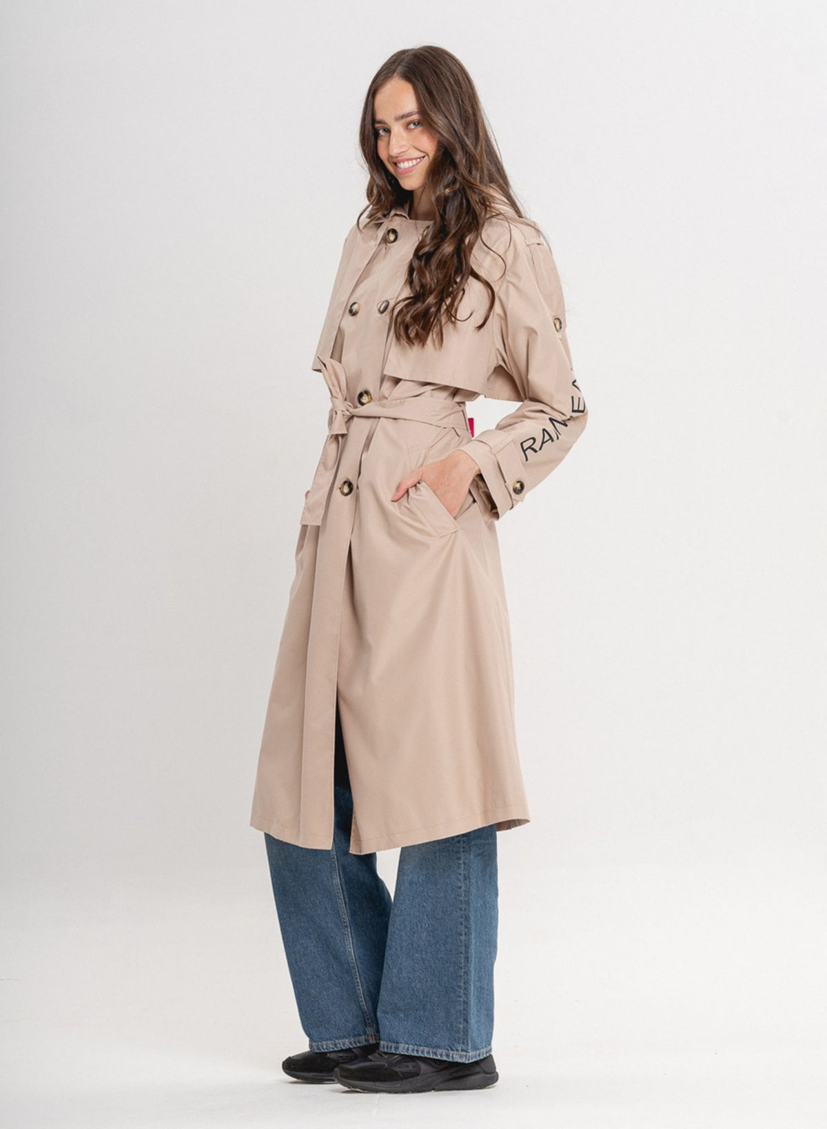 SECO - Bronx Trench Coat | Beige, buy at DOORS NYC