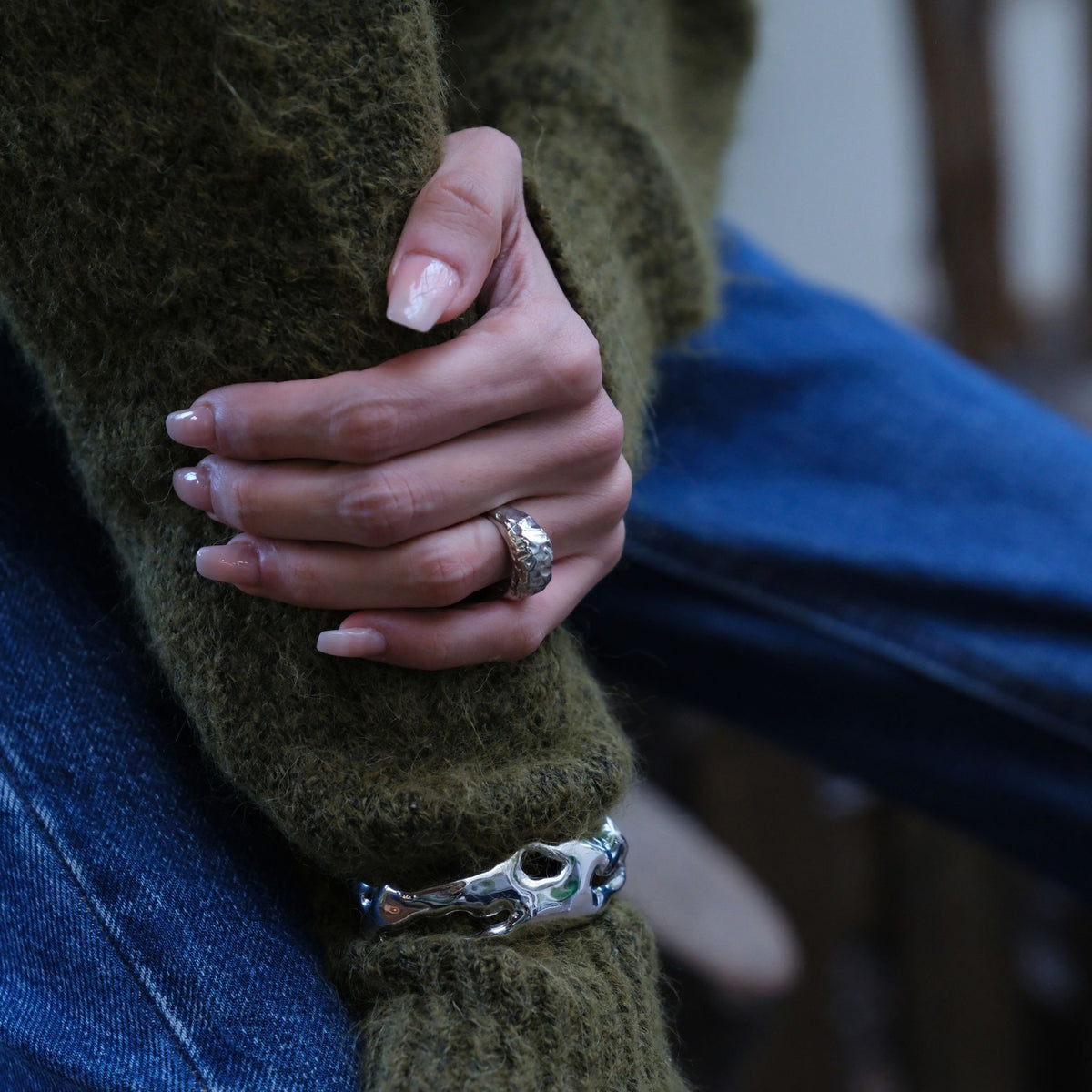 Amorphous Shiny Silver Oval Signet Ring