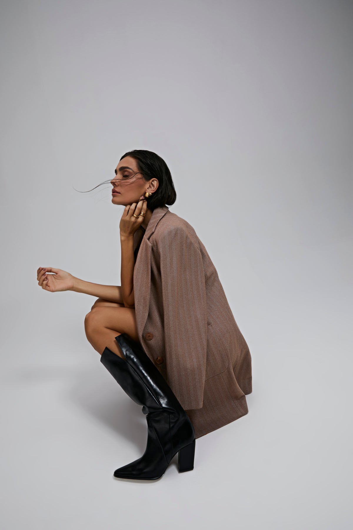 Gold Ribbed French-Style Earrings