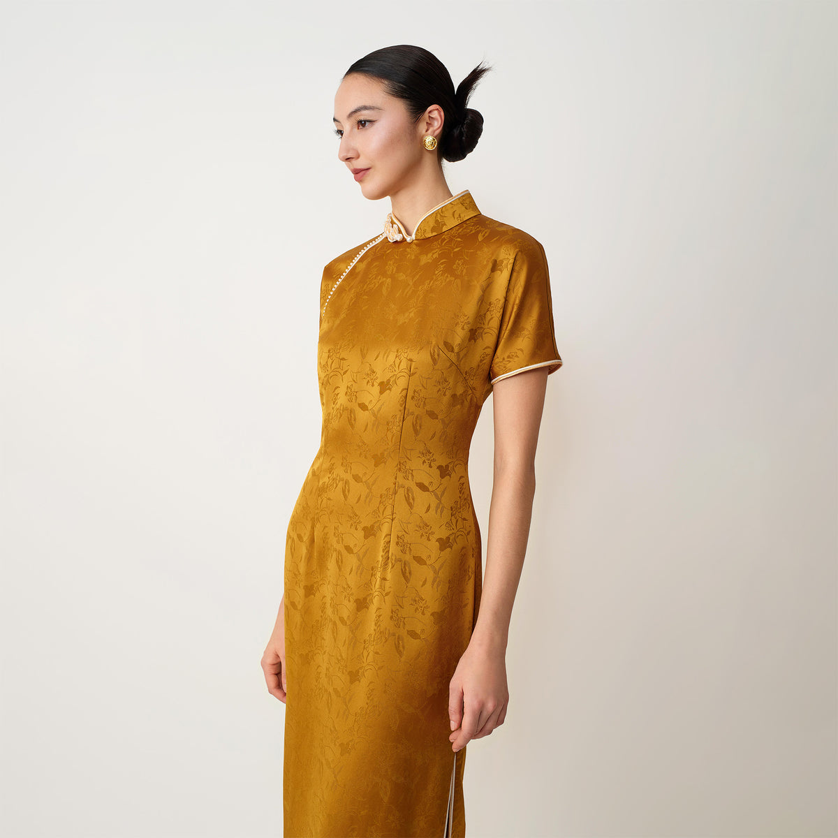 Caramel Loose Sleeve Qipao