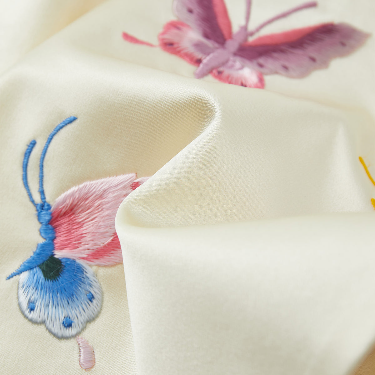 Cream Butterfly Shoulder Adornment