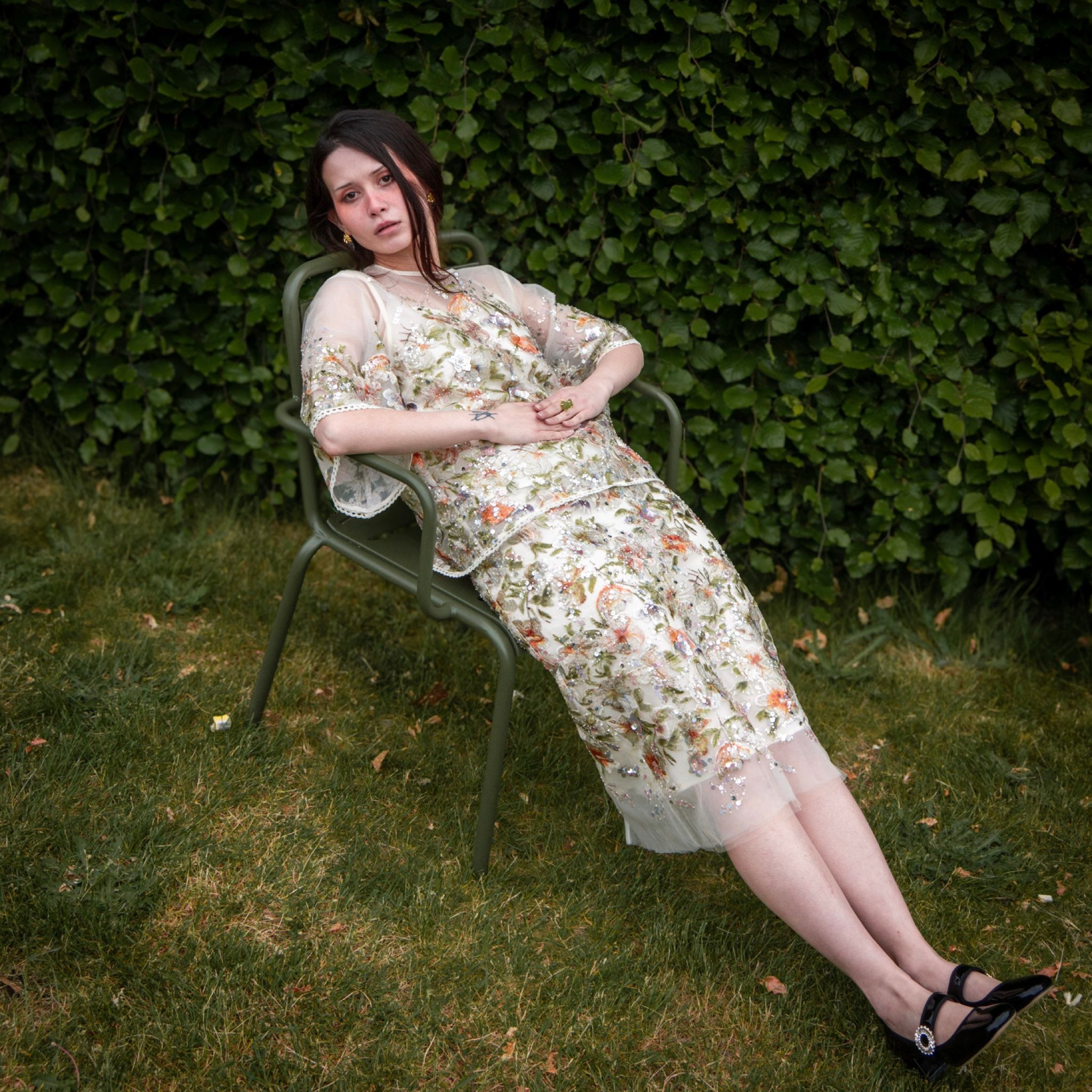 WJY STUDIO - White Floral Embroidered Shirt Top, buy at DOORS NYC