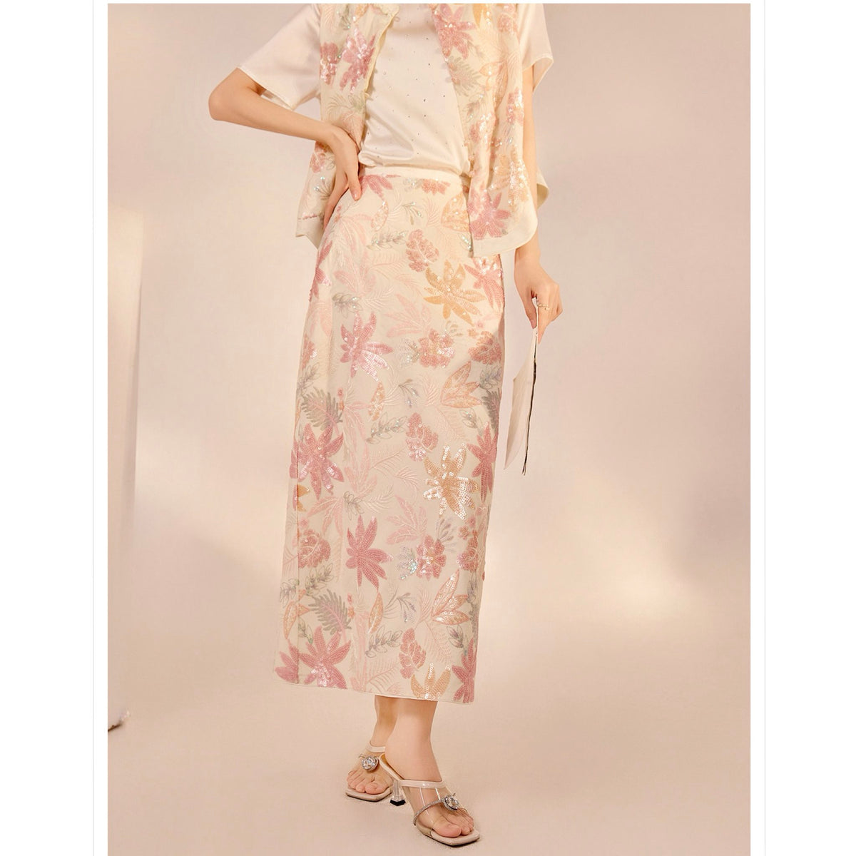 WJY STUDIO - Cream-Pink 3D Embroidered Cropped Top, buy at DOORS NYC