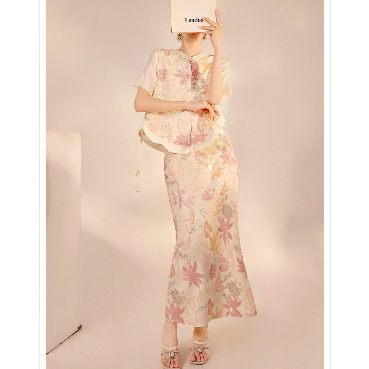 WJY STUDIO - Cream-Pink Embroidered A-Line Skirt, buy at DOORS NYC