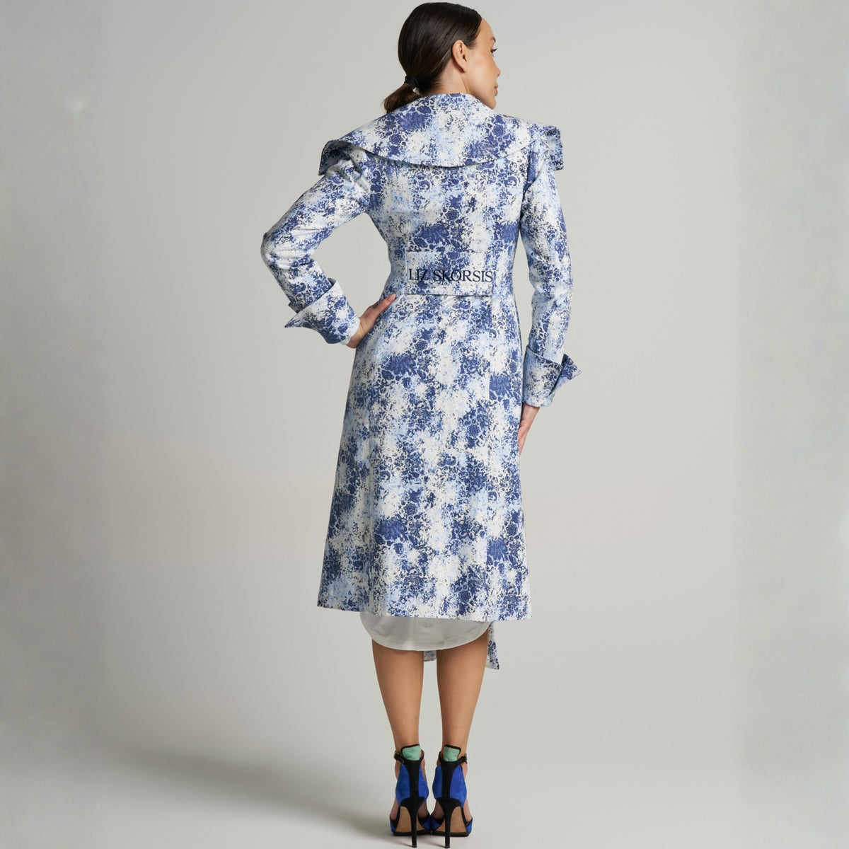 LIZ SKORSIS - Eliza Tailored Jacket – Blue, PR Sample at DOORS NYC PR showroom