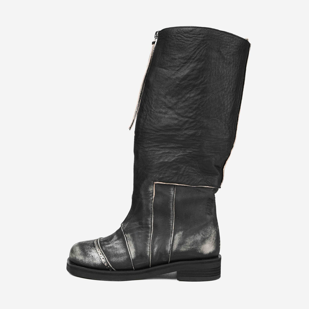 Roa Fold Boots  |  Black