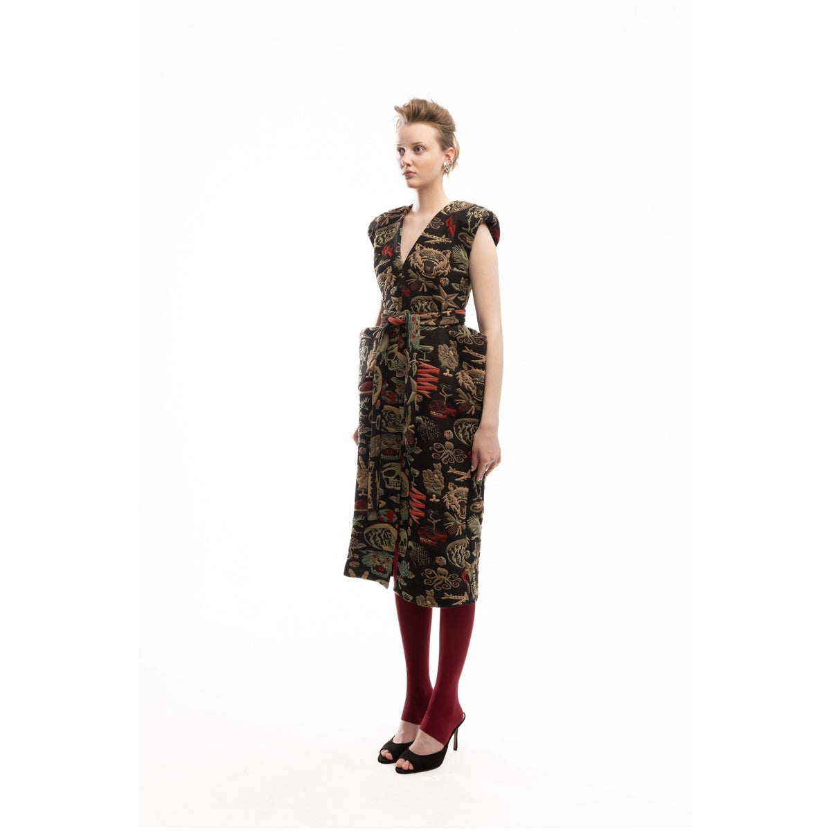 Fashion Midi Dress With Belt And Bold Shoulders Jacquard Black