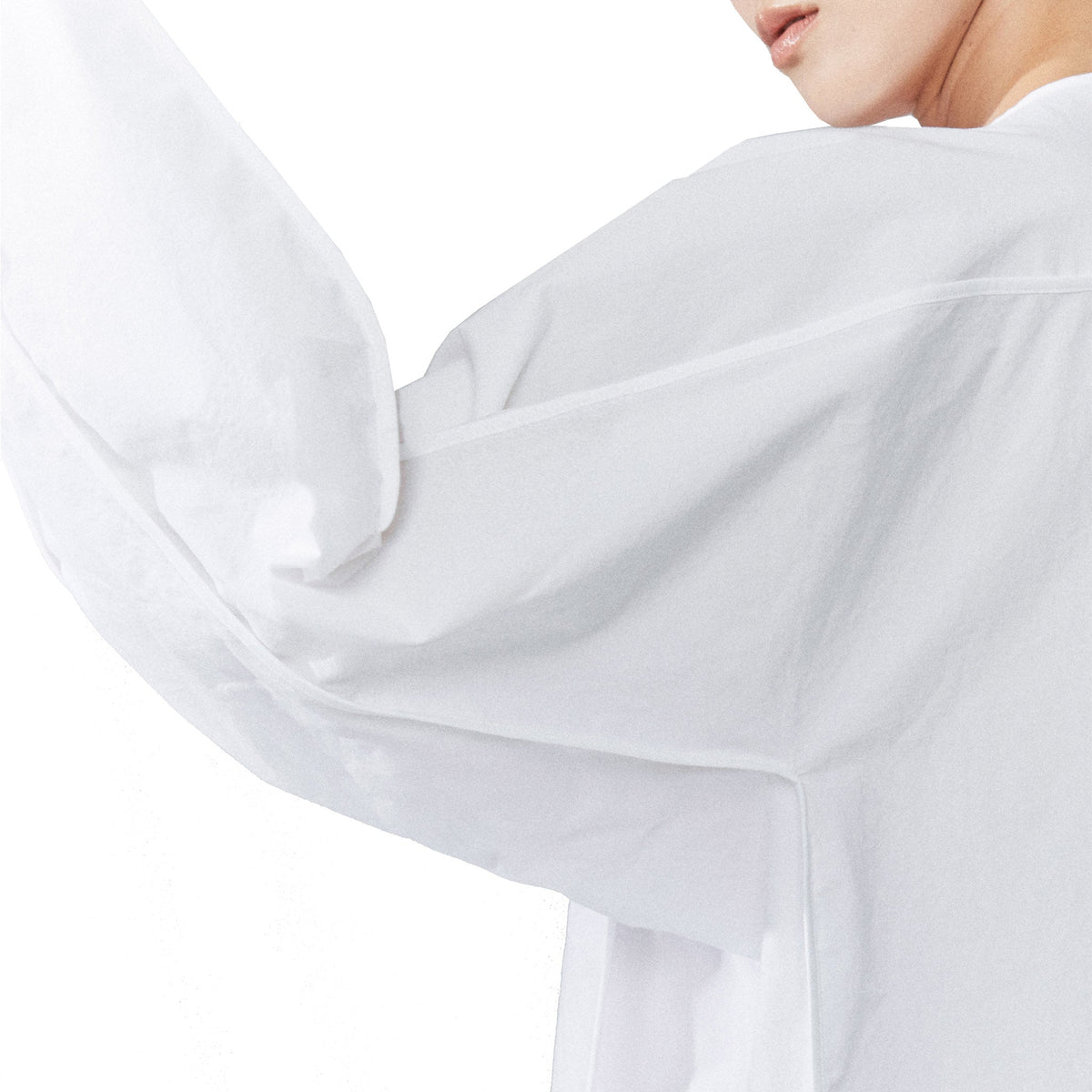 Ang Ex-Hinge Long Sleeve model image 3 - Starsica Modular