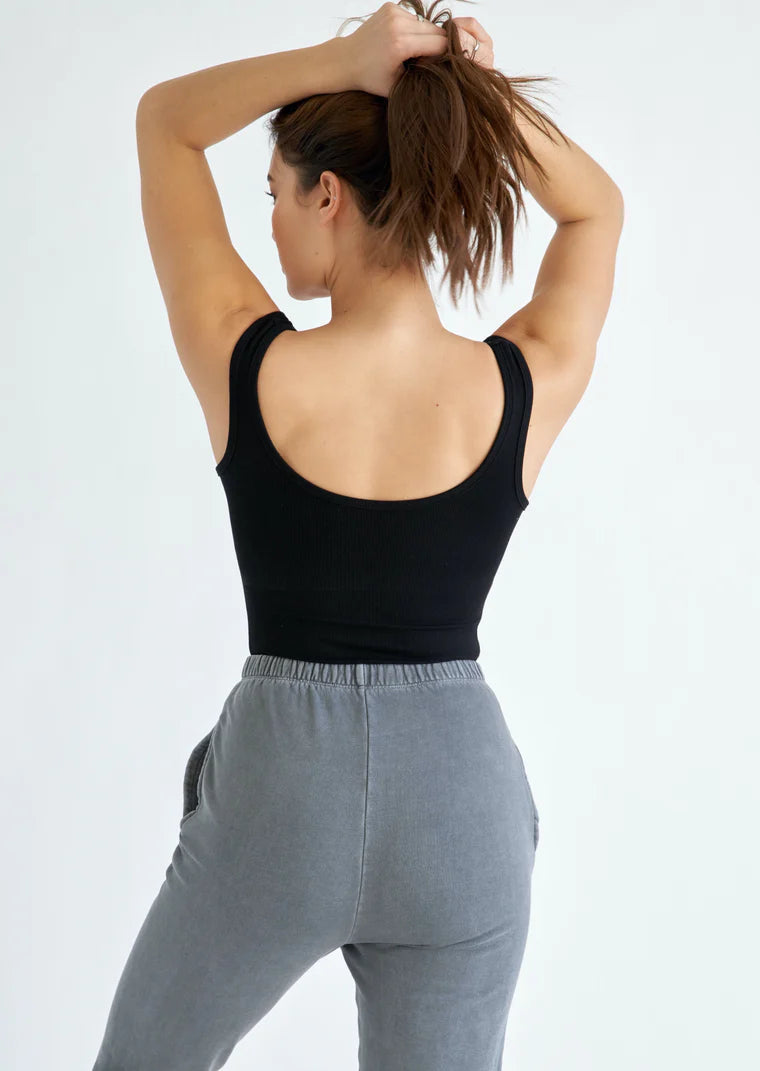 EARTH BODY - Clear Essential Tank | Black , buy at DOORS NYC