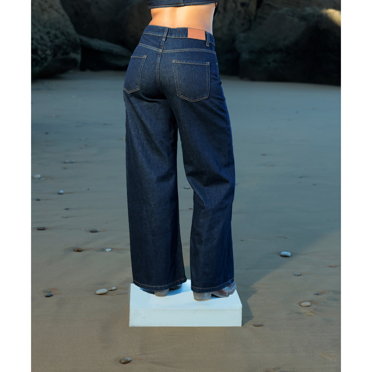 Le Wide Leg — Raw