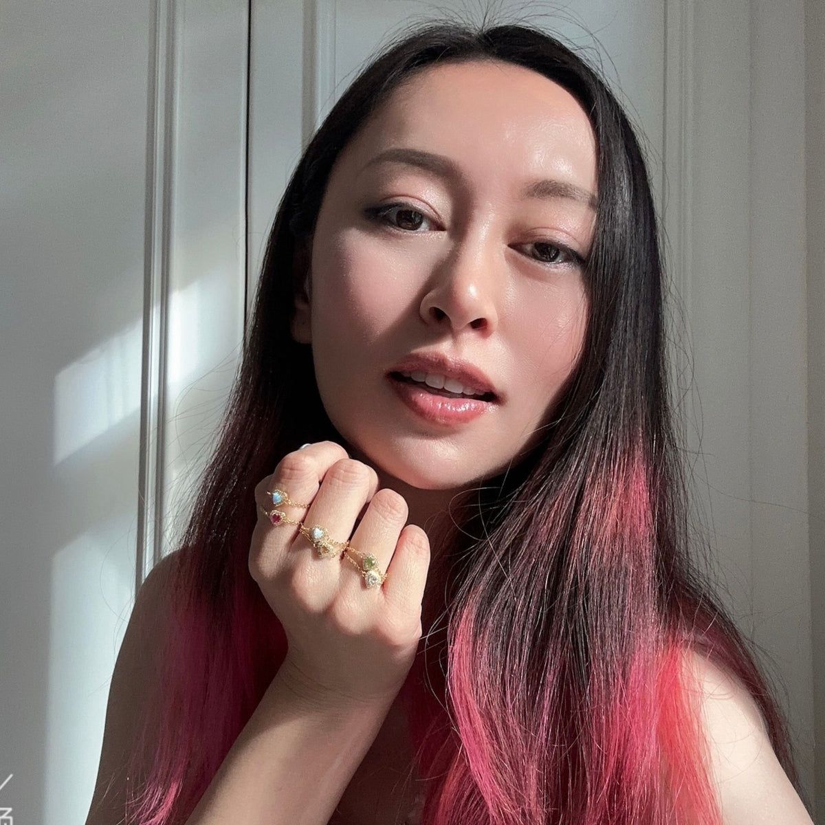 WJY STUDIO - Peridot Heart Birthstone Gold Zipper Ring, buy at DOORS NYC