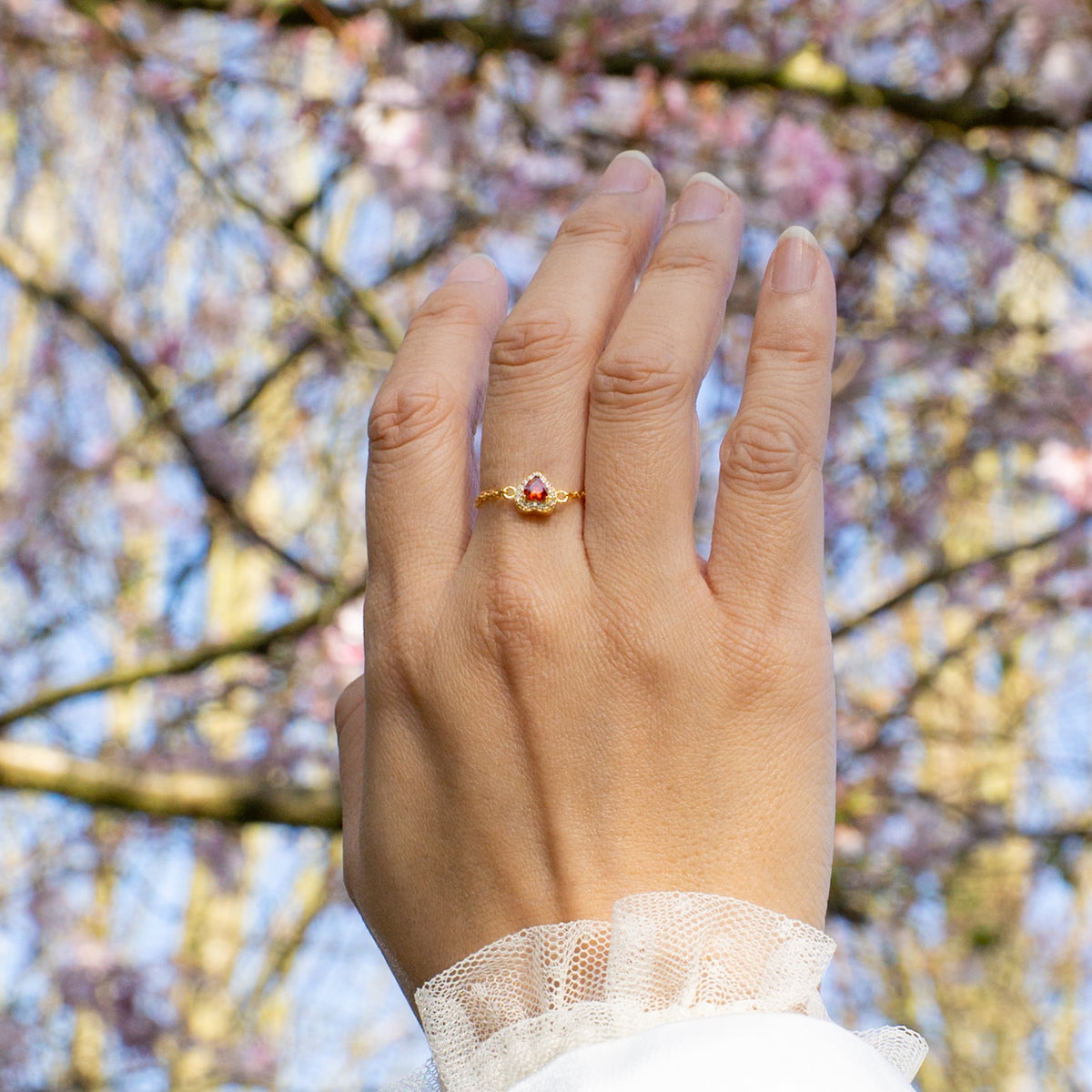 WJY STUDIO - Ruby Heart Birthstone Gold Zipper Ring, buy at DOORS NYC