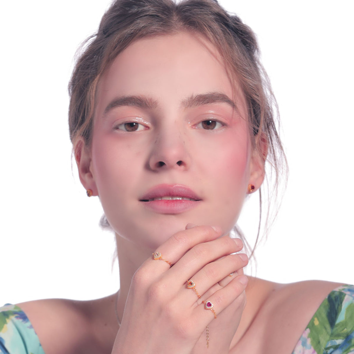 WJY STUDIO - Ruby Heart Birthstone Gold Zipper Ring, buy at DOORS NYC