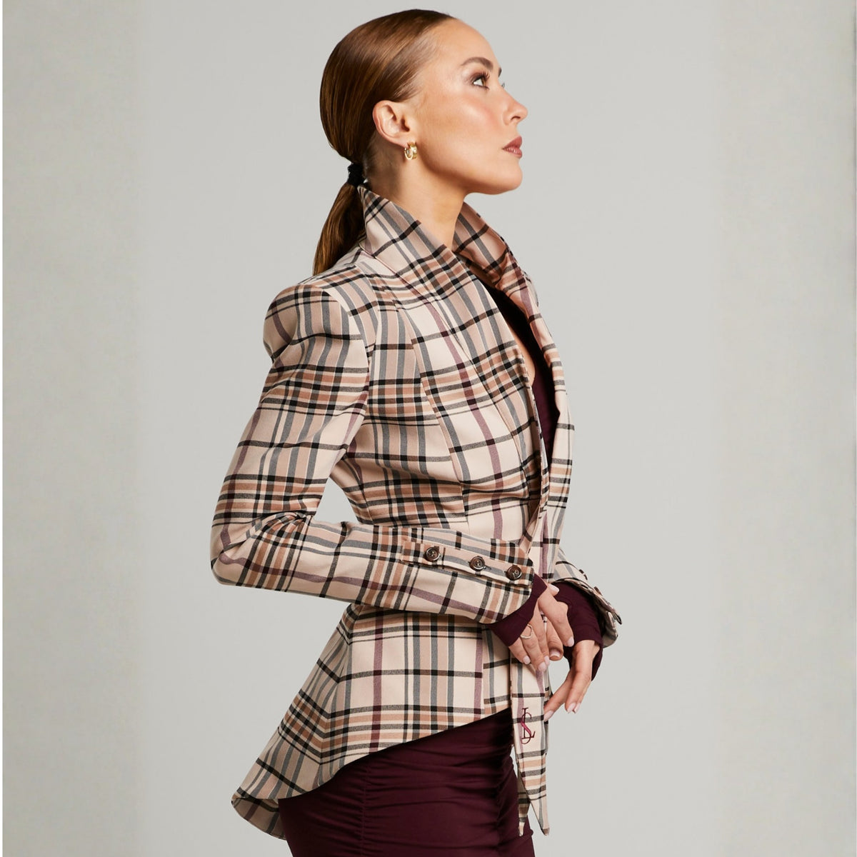LIZ SKORSIS - Malinda Tailored Blazer – Camel Check, PR Sample at DOORS NYC PR showroom