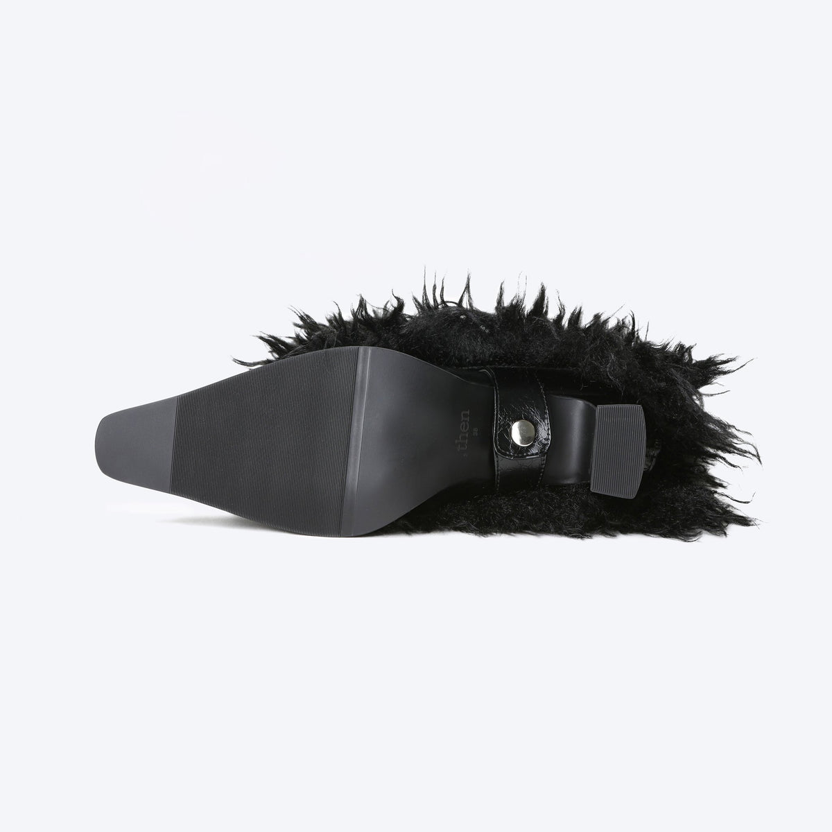 Musu Ankle Boots  |  Black