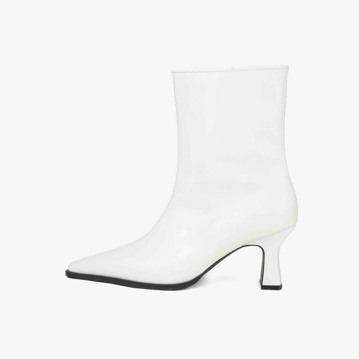 Musu Ankle Boots  |  White
