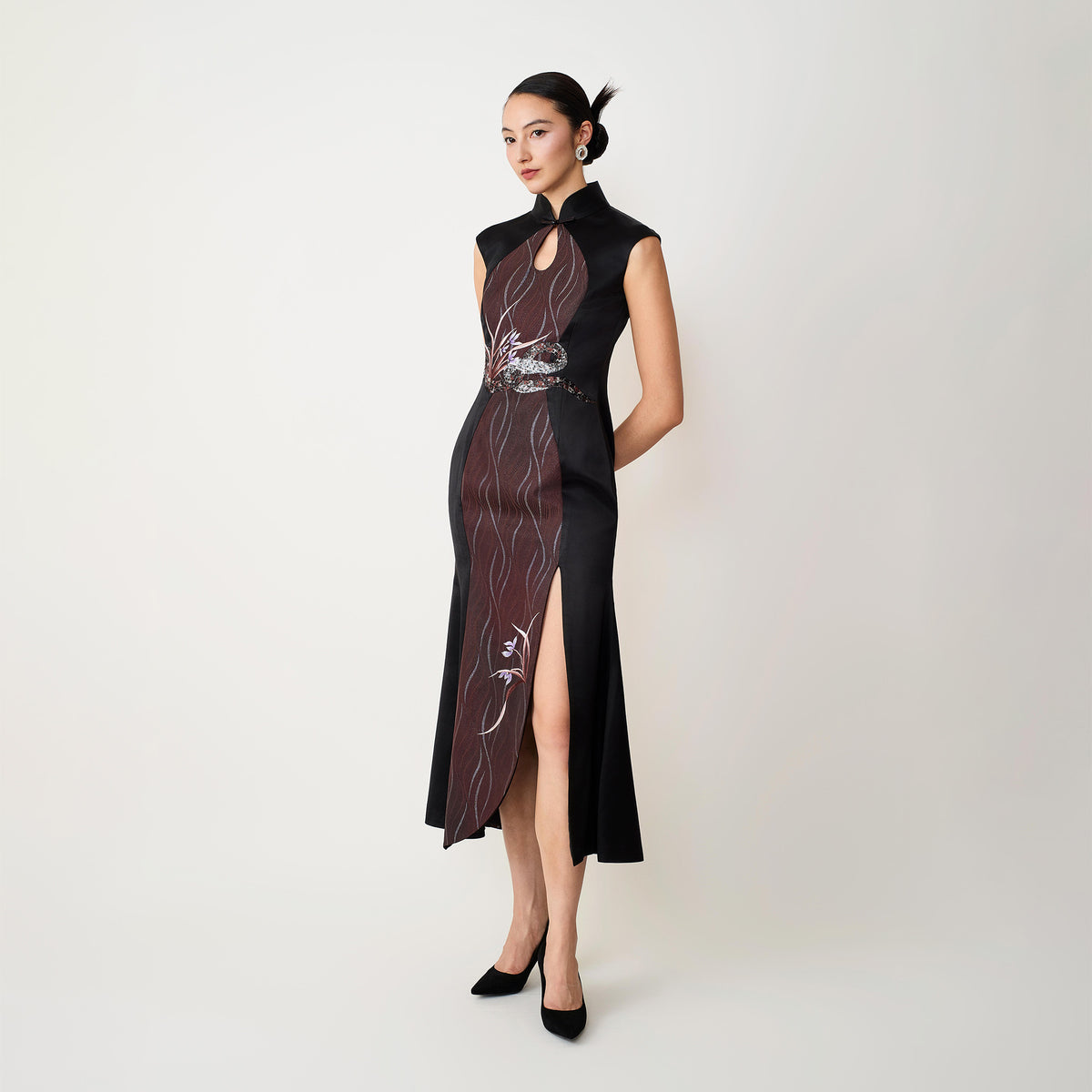 Ombre Brown Snack &amp; Orchid Qipao