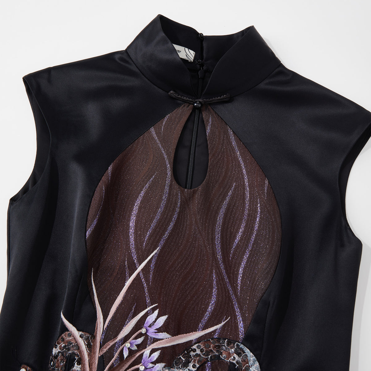 Ombre Brown Snack &amp; Orchid Qipao