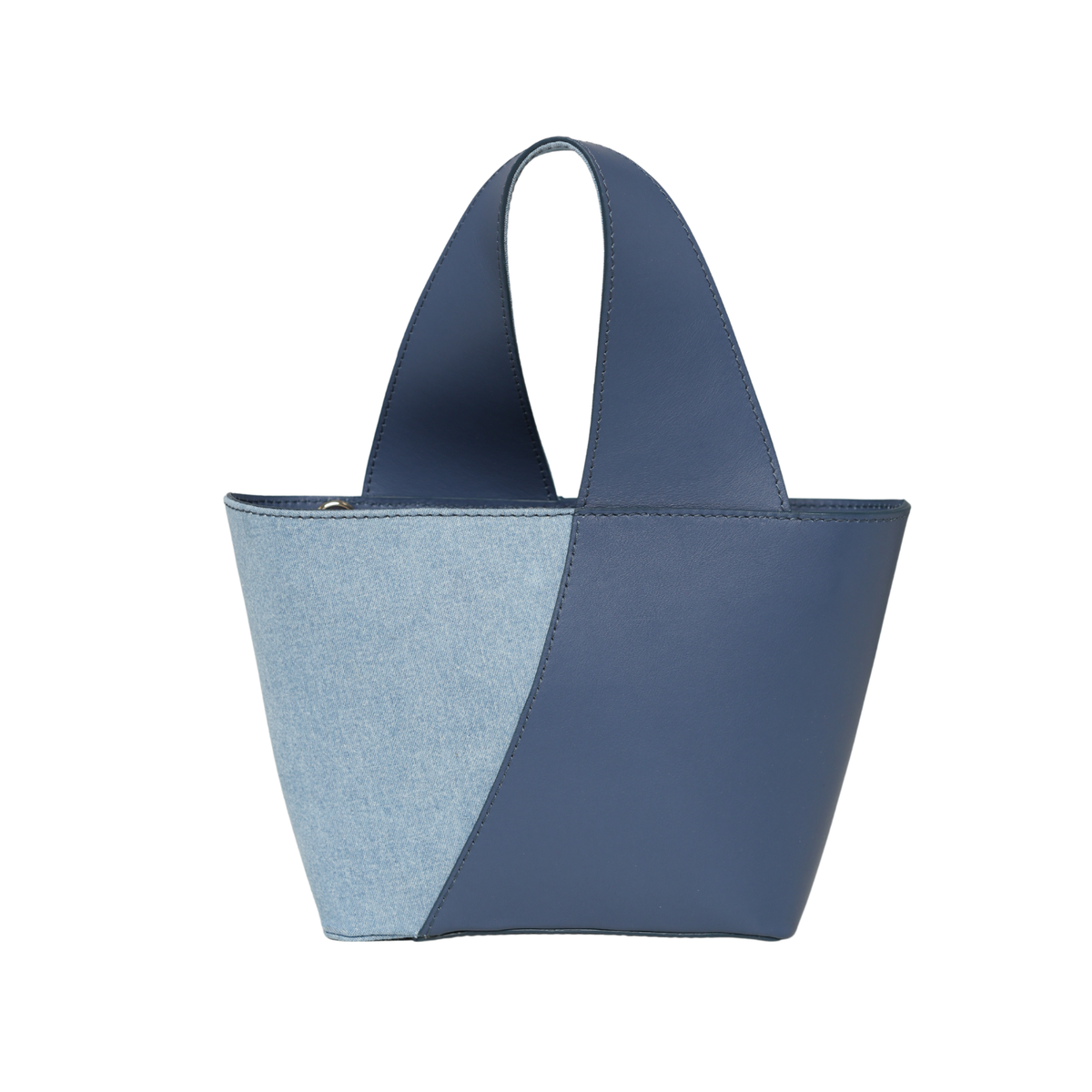MAESE PLACE - Roda Tapiz Denim, PR Sample at DOORS NYC PR showroom