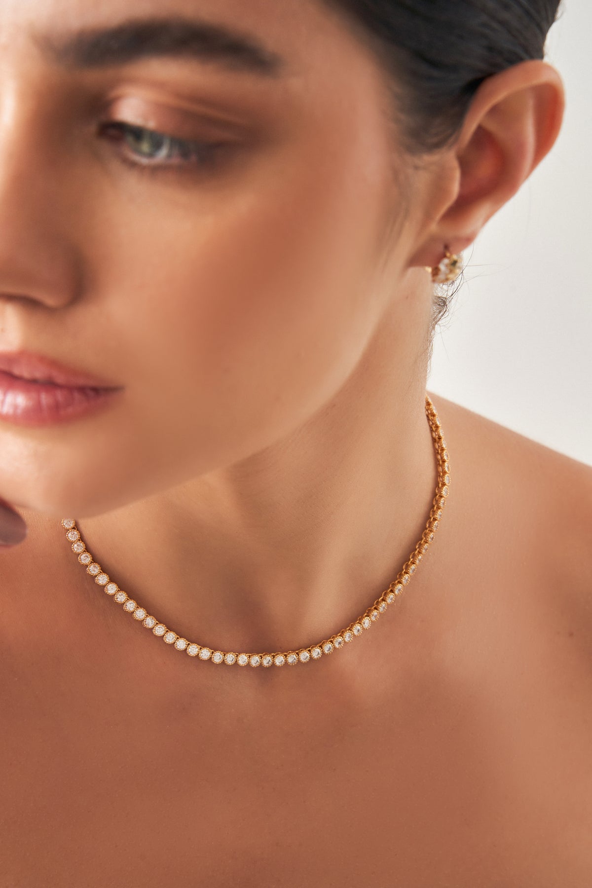 Gold Round Tennis Necklace with A7 Stones