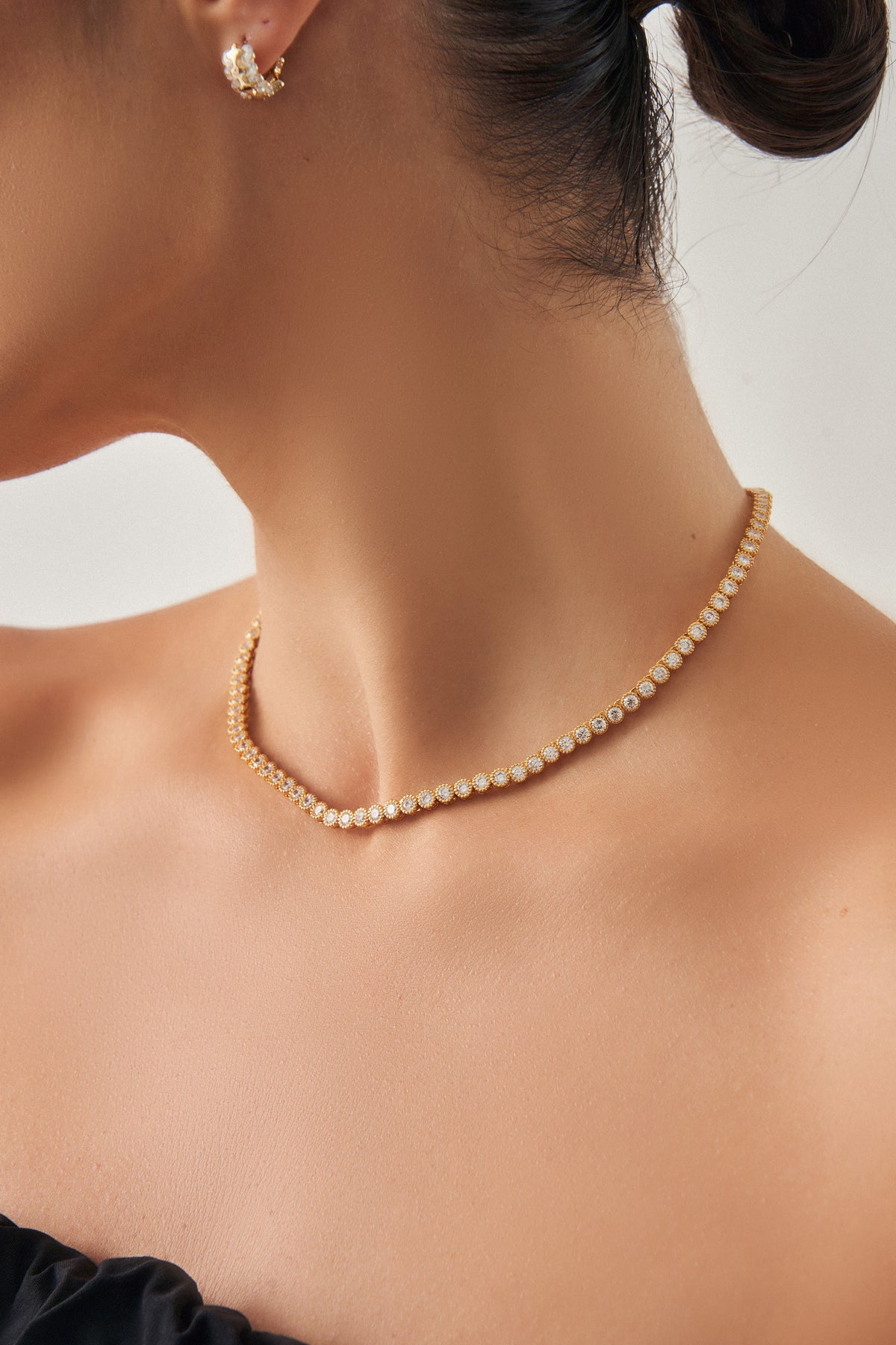 Gold Round Tennis Necklace with A7 Stones