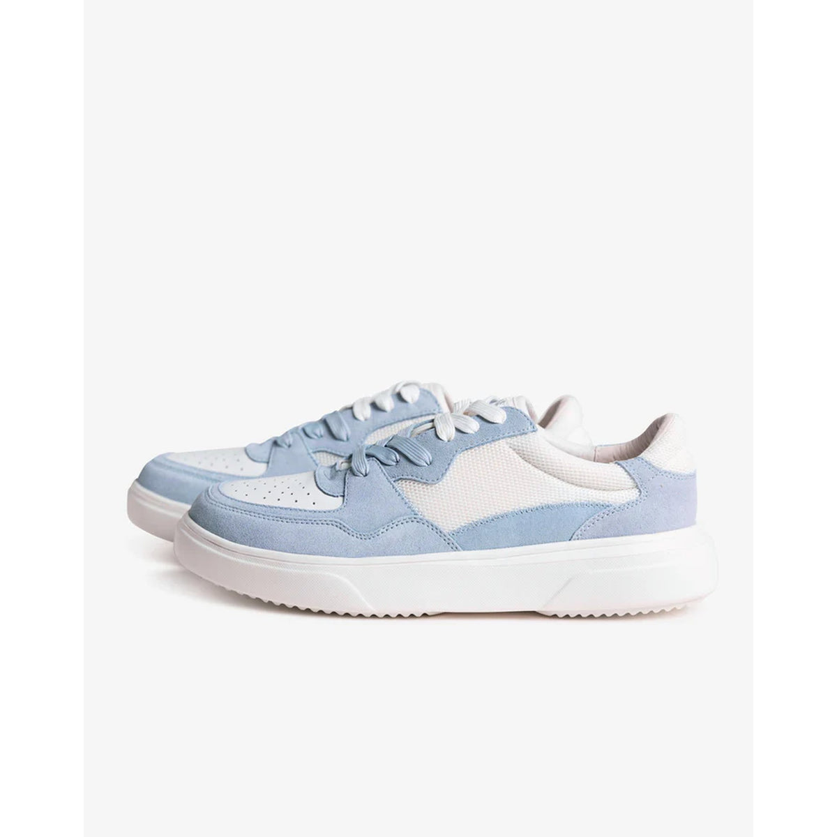 Court 2.0  | Light Blue