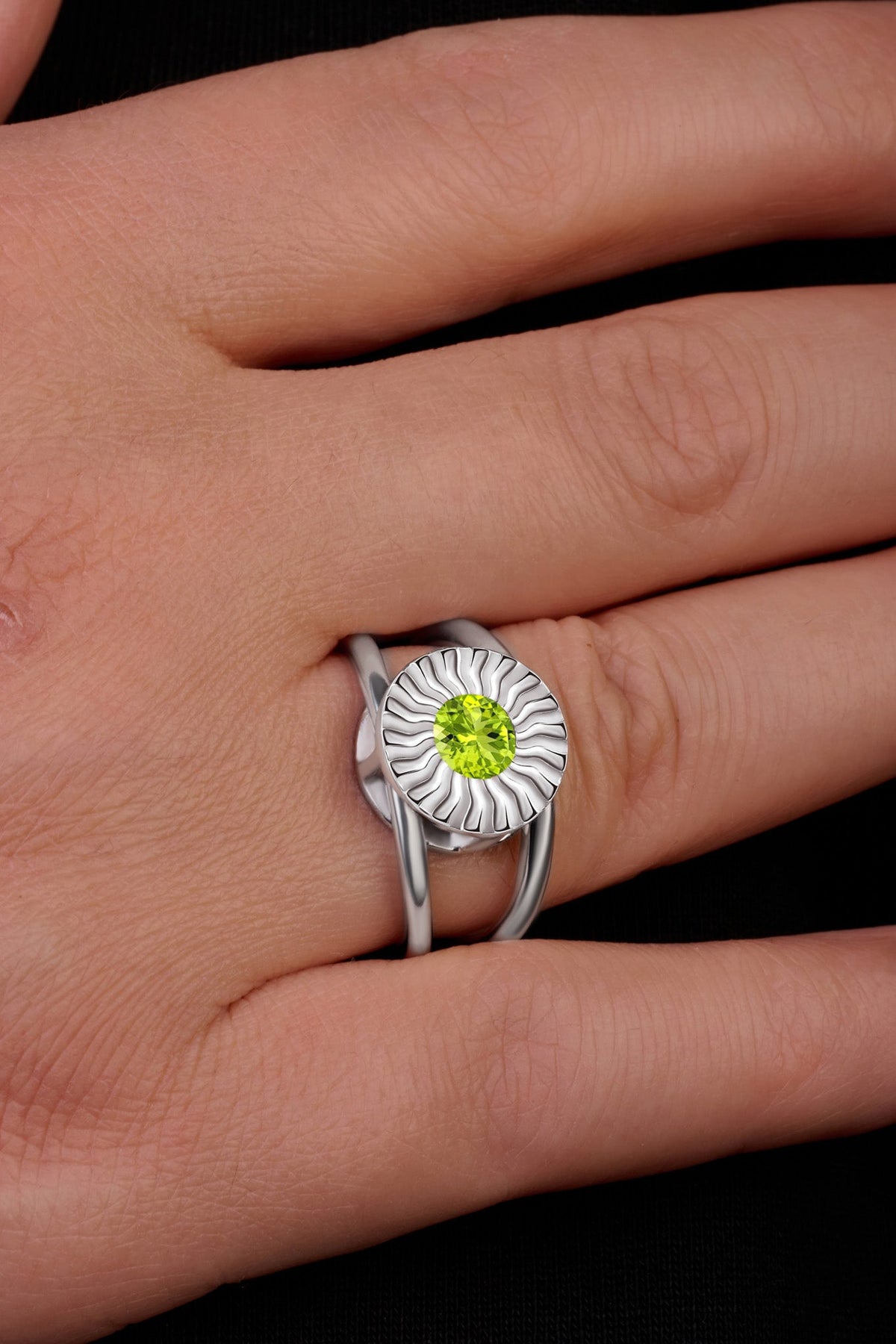 ANTY JEWELRY - Silver Aura Reversible Ring with Peridot &amp; Diamond, buy at DOORS NYC