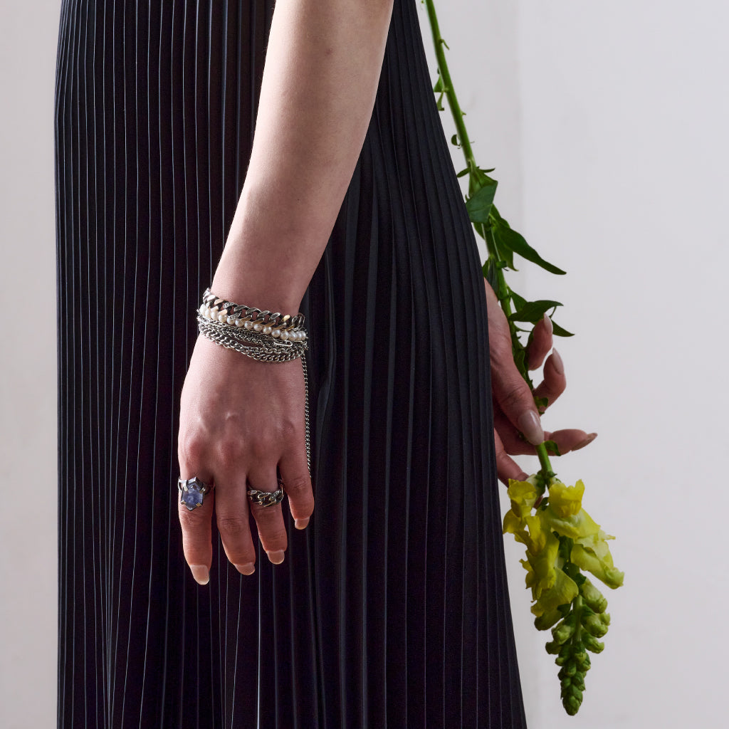 MASANA - Connect Chain Motif Ring, buy at DOORS NYC
