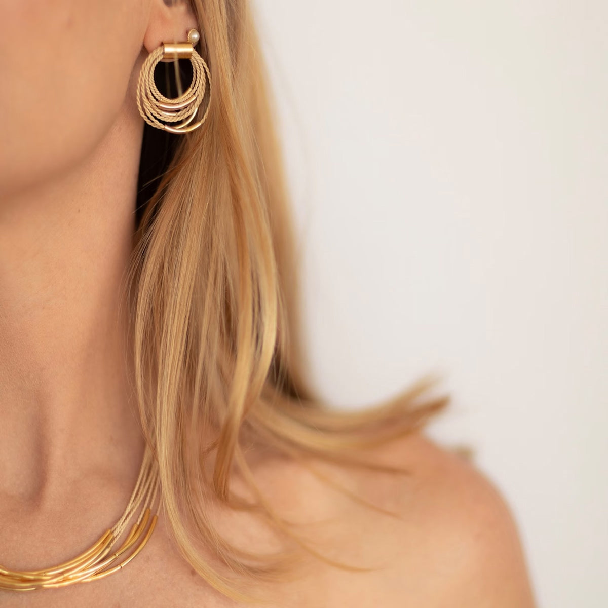 NART single buriti necklace outfit look, buy at DOORS NYC
